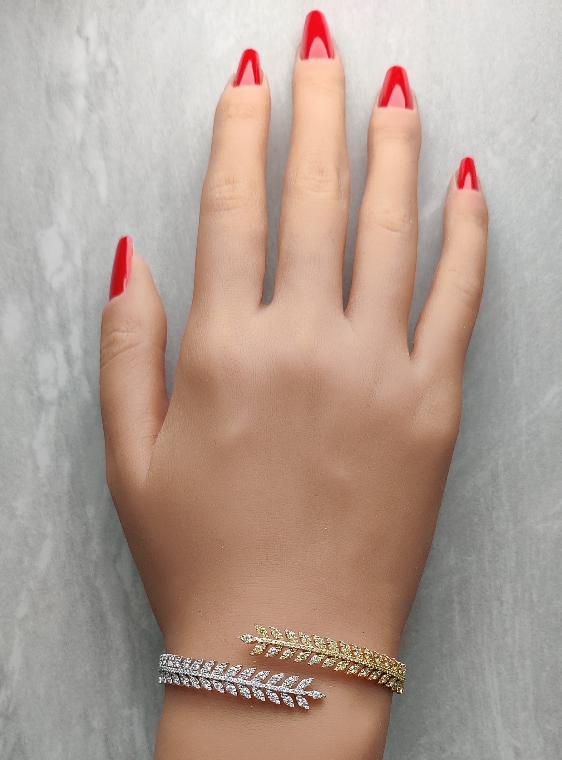 Natural Yellow Round Diamond Bracelet