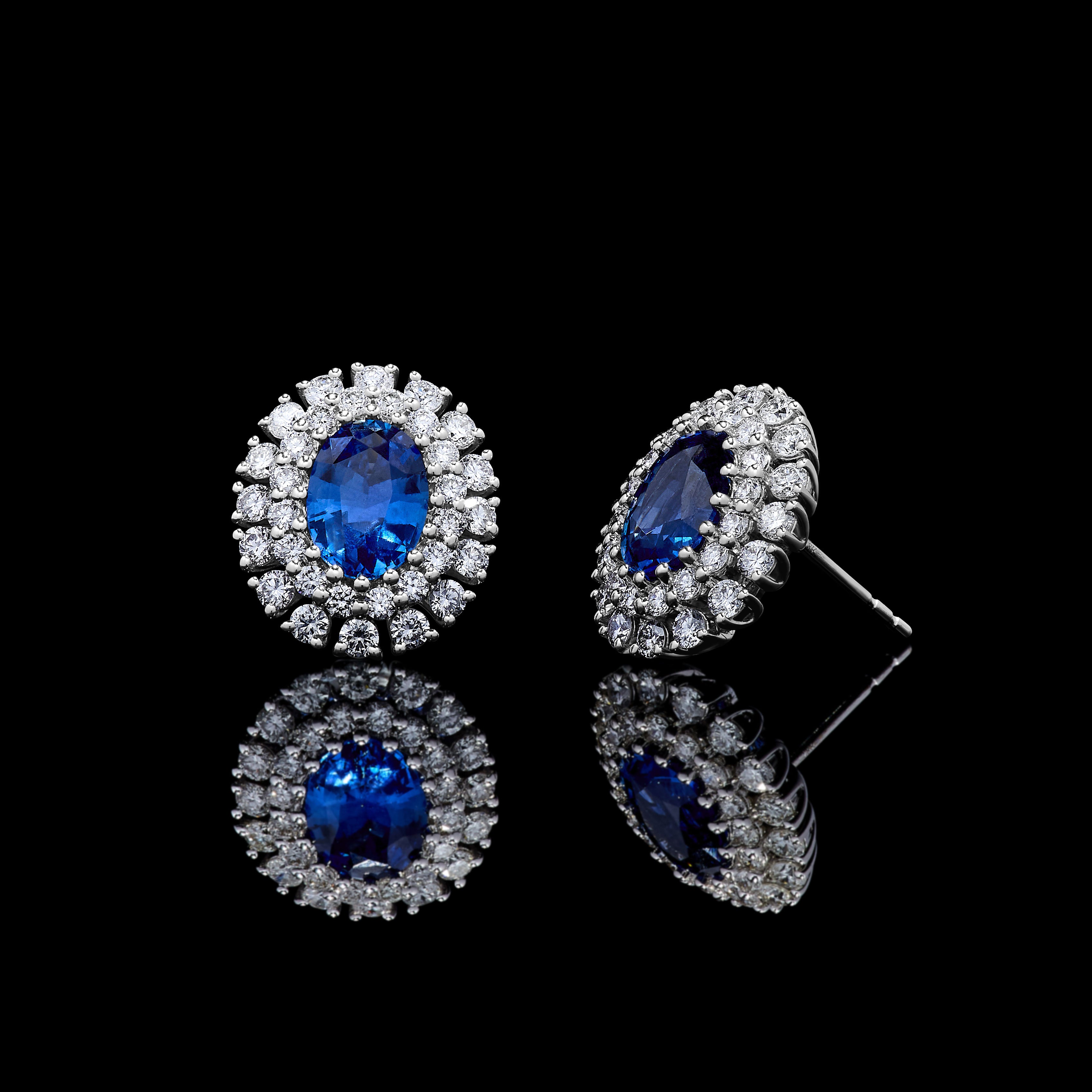 Blue Sapphire & White Diamond Stud Earrings JEC107GP