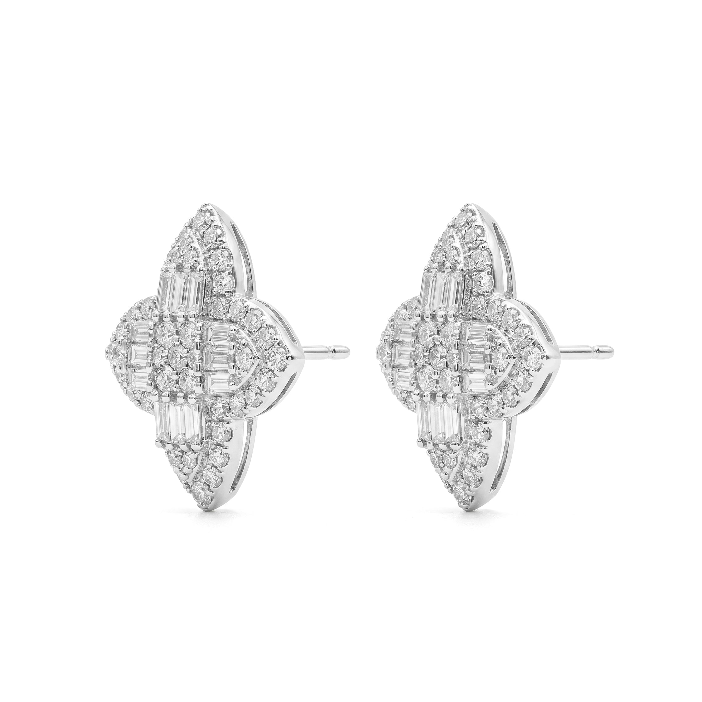 Natural Baguette Diamond Clover Earring
