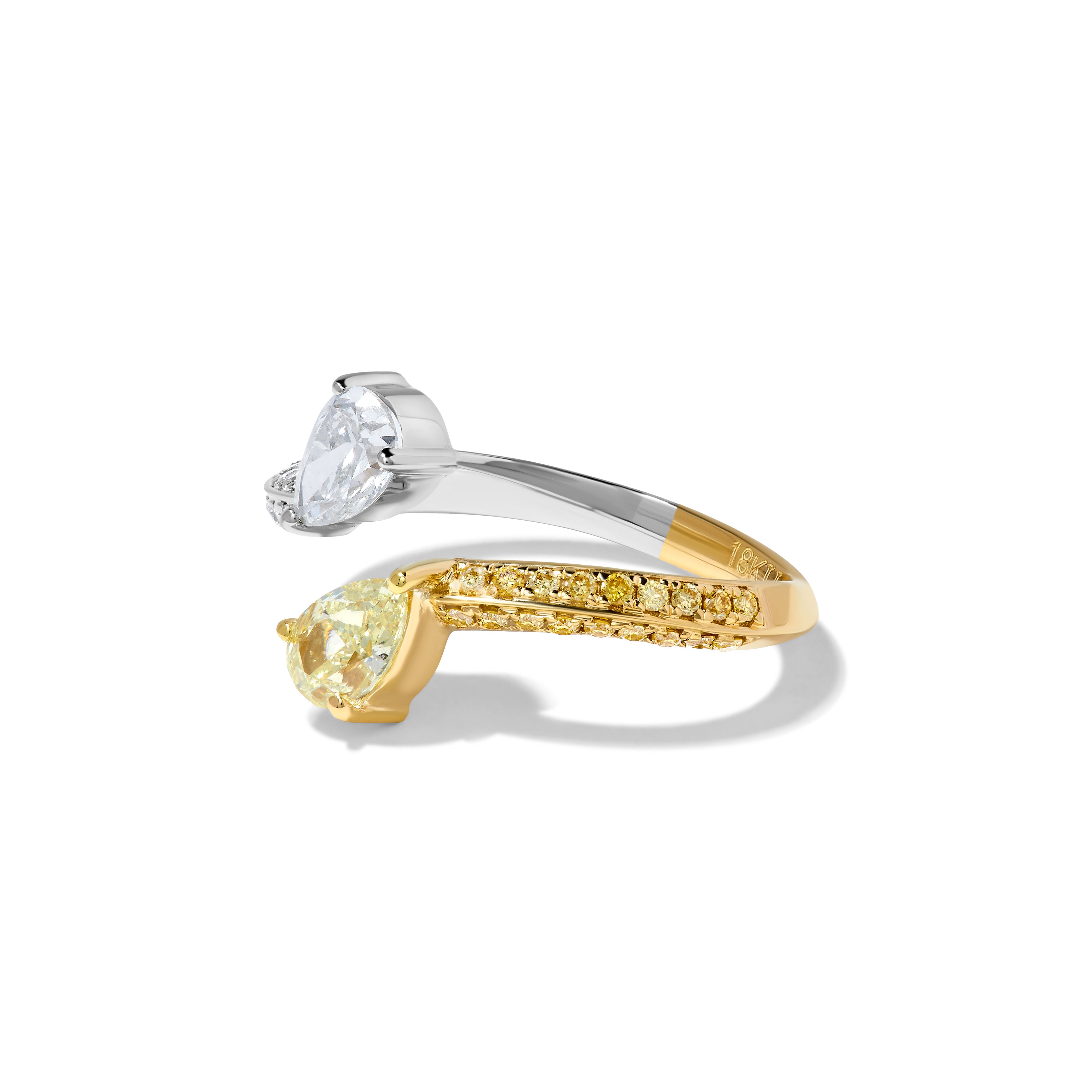 Yellow & White Pear Cut Diamond Ring JR01287X