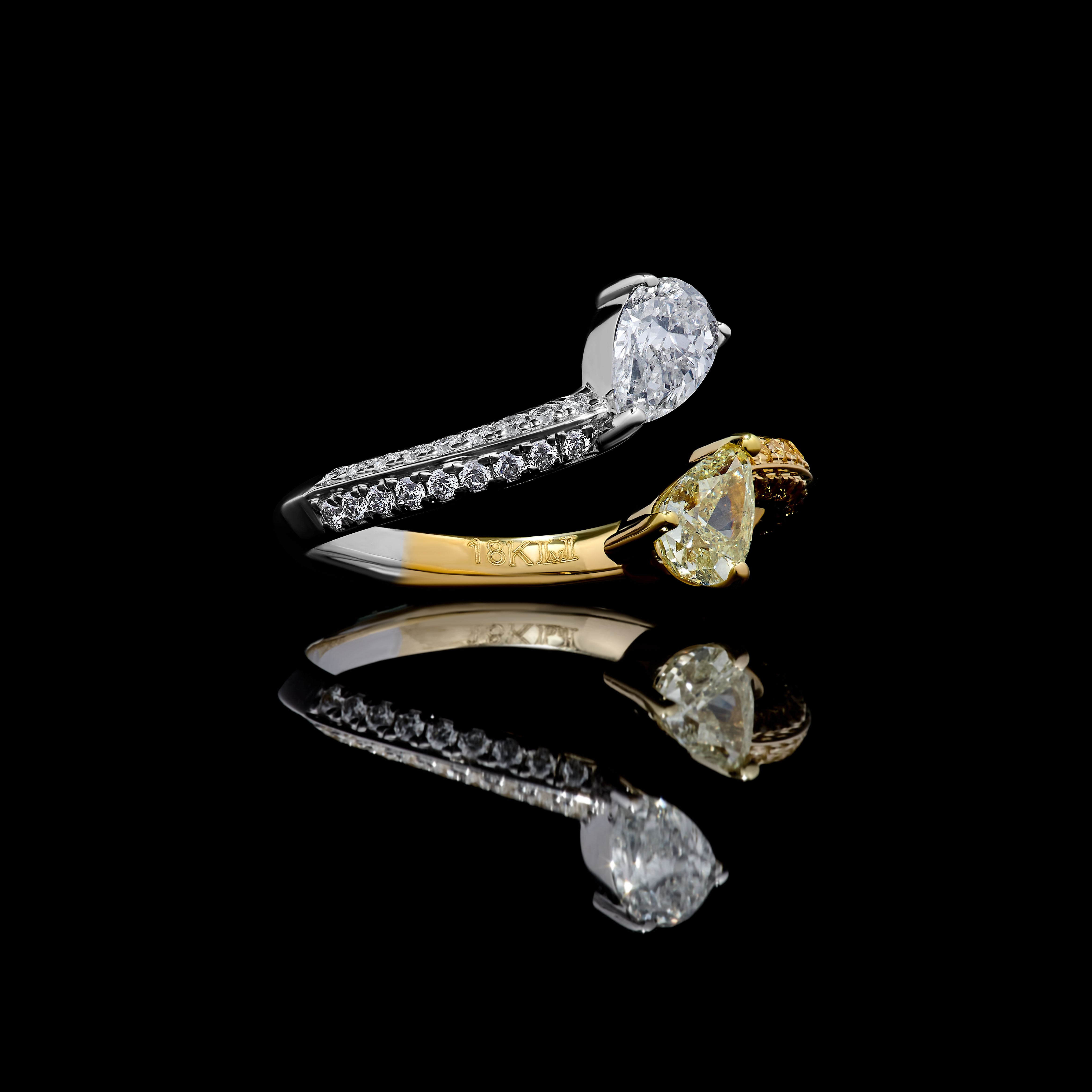 Yellow & White Pear Cut Diamond Ring JR01287X