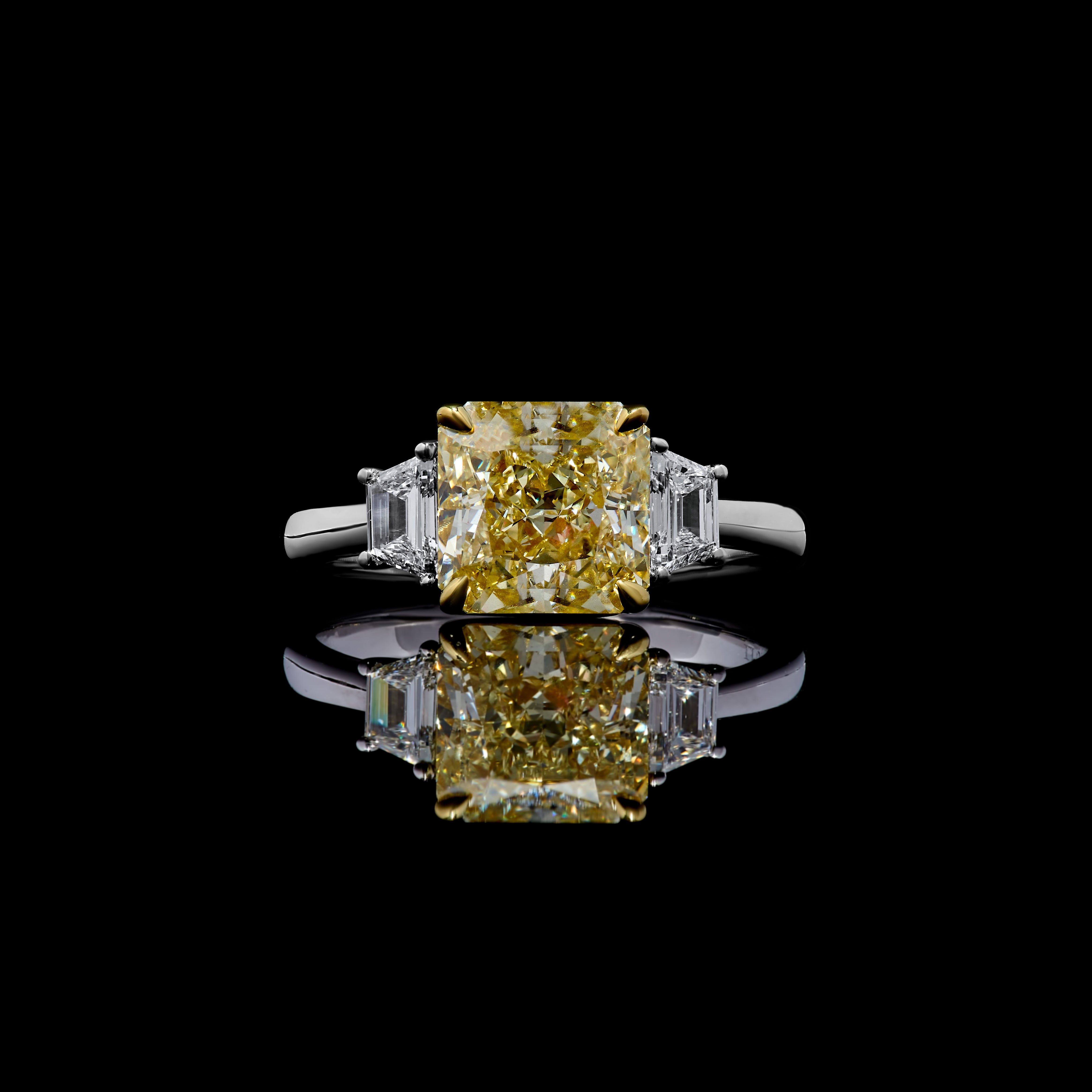 GIA Yellow Radiant Cut Diamond Ring JR3078GH