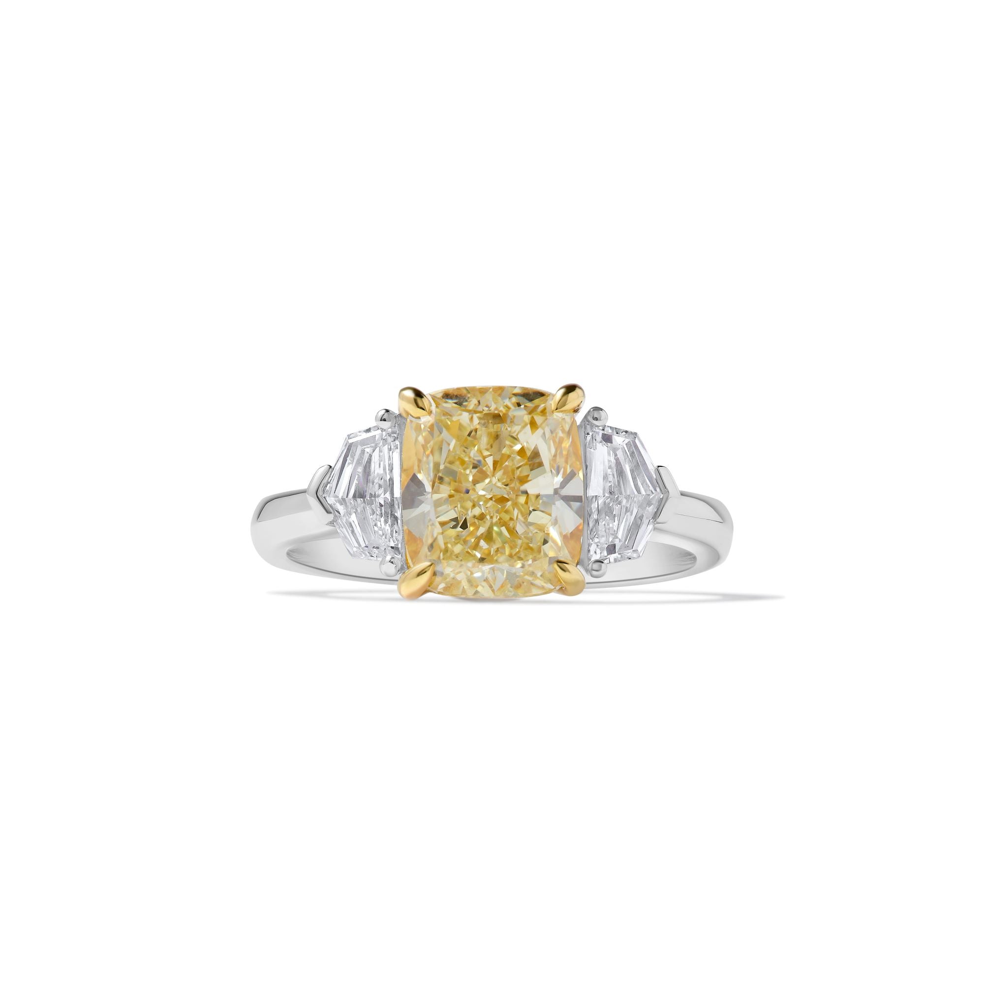 GIA Yellow Cushion Cut Diamond Ring JR3P52GH