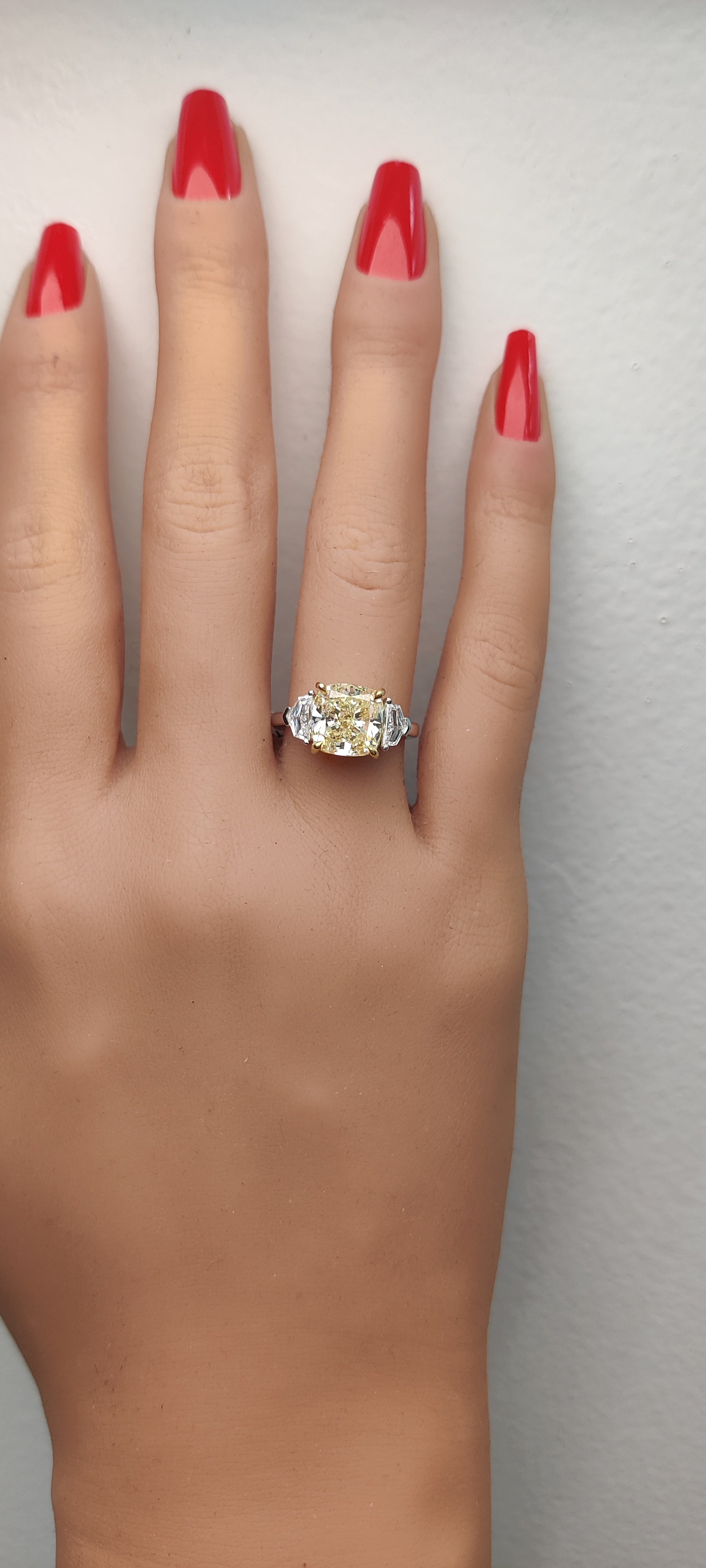 Natural Yellow Cushion Diamond Ring GIA Certified product image 5