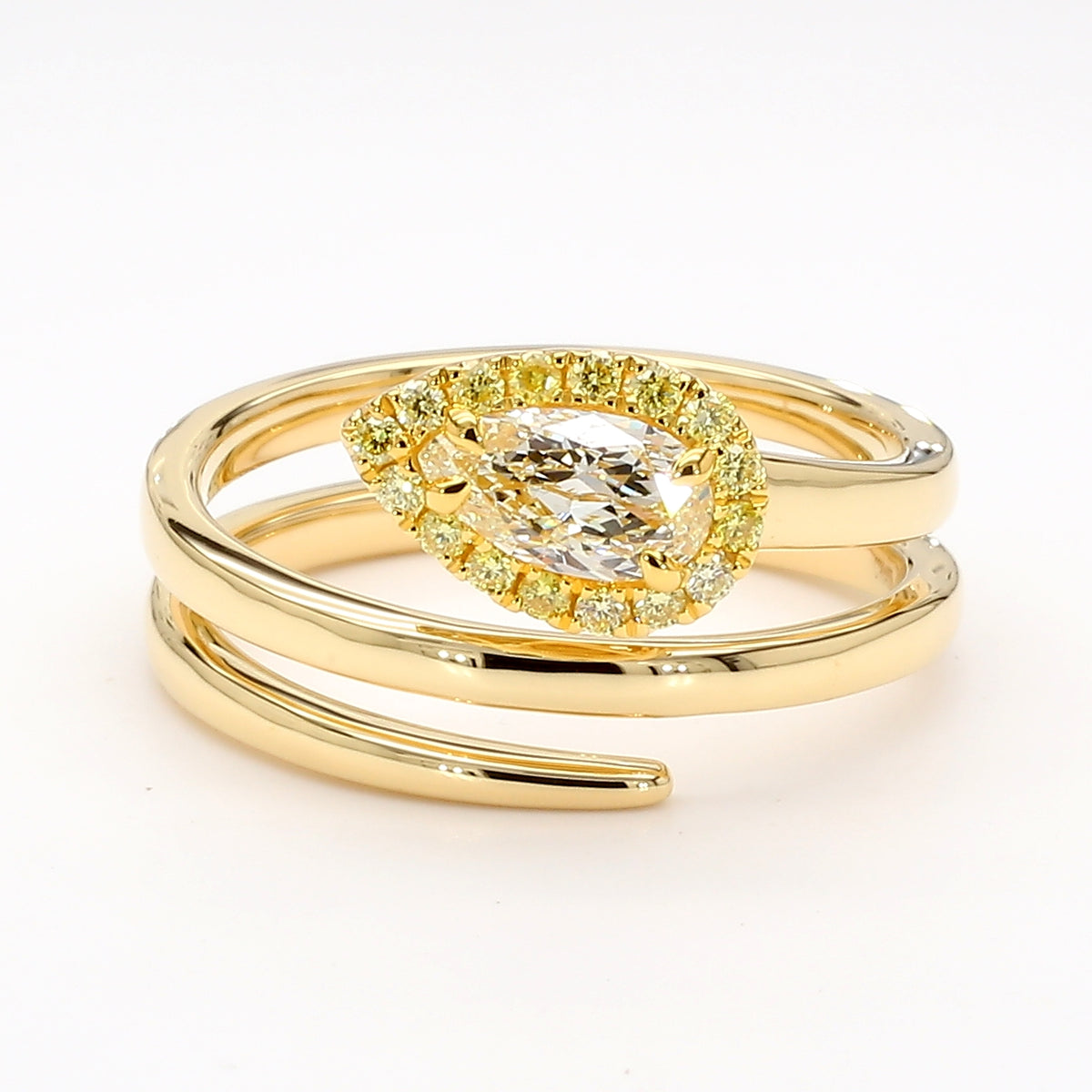 Natural White Pear Diamond Ring | GIA Certified