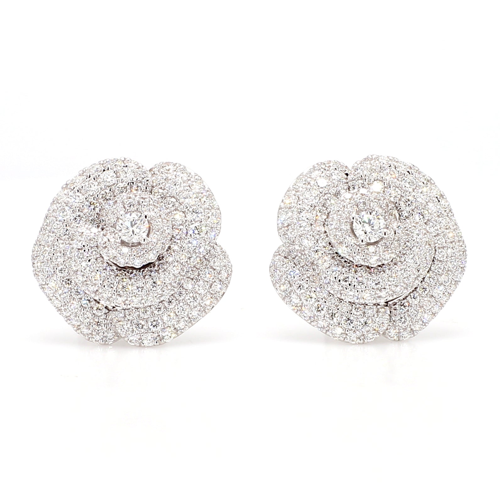 Natural White Round Diamond Earring