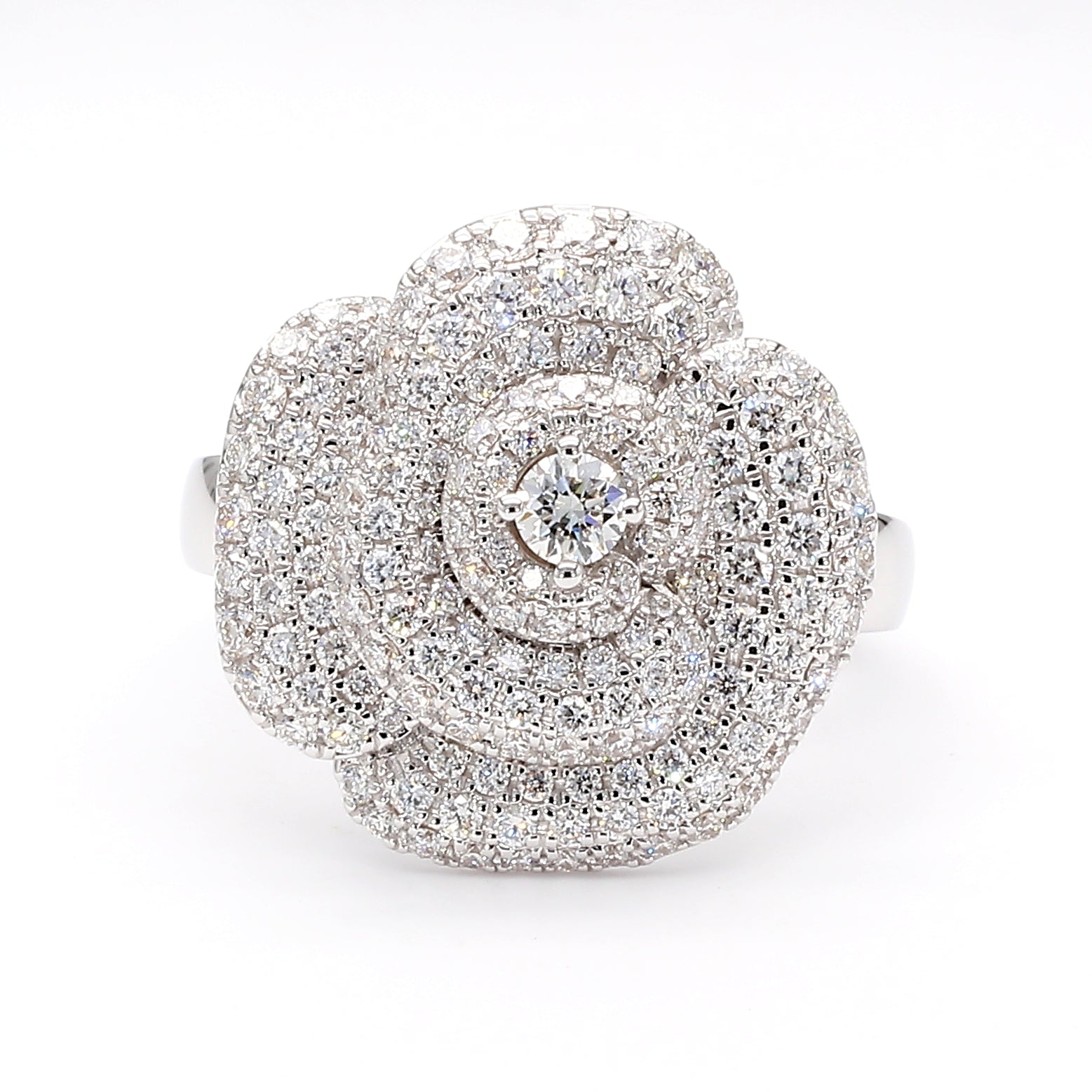 Natural White Round Diamond Ring
