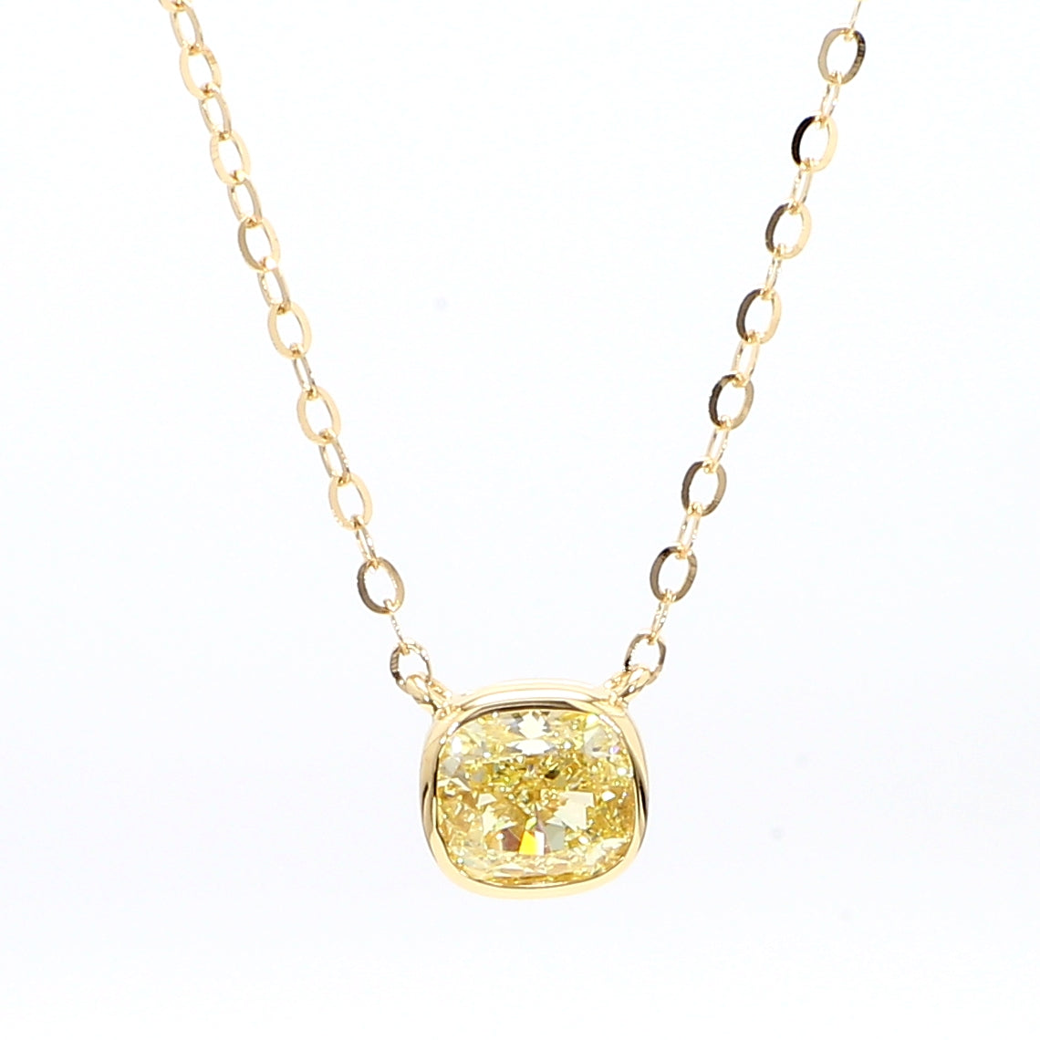 Natural Yellow Cushion Diamond Necklace Gia CERTIFIED