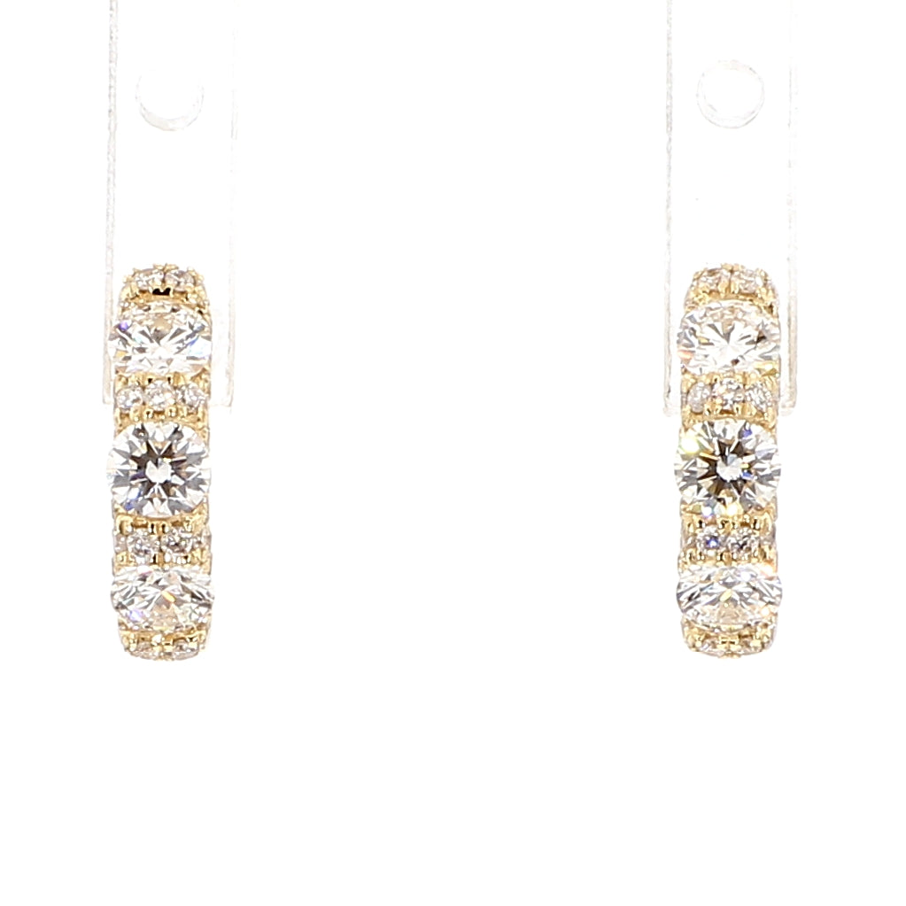 Natural White Round Diamond EARRING