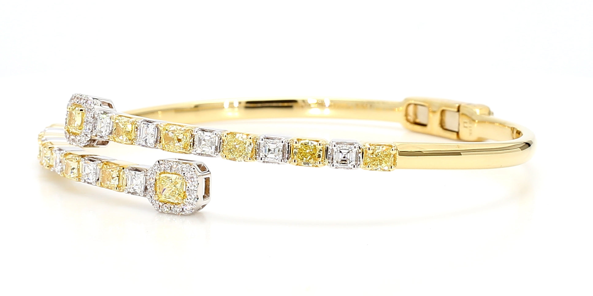 Natural Yellow Cushion Diamond Bracelet