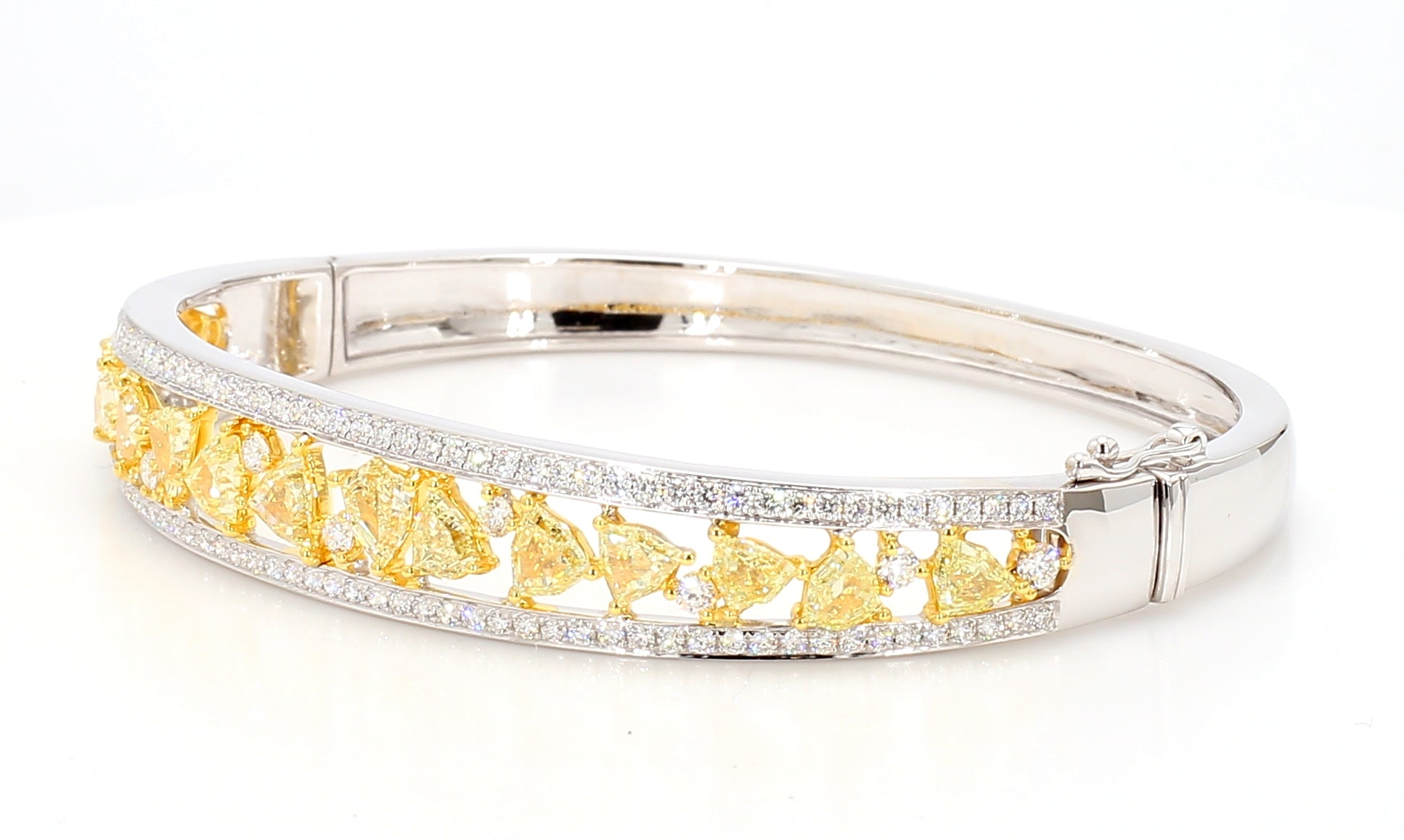 Natural Yellow Trillion Diamond Bracelet