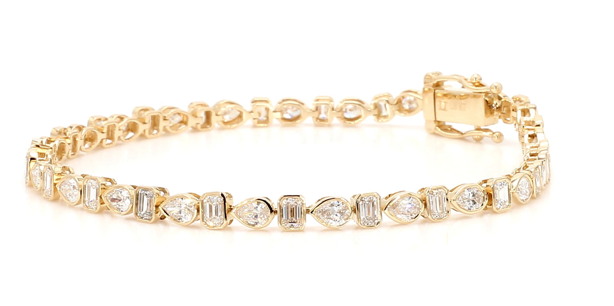 Natural White Pear Diamond Bracelet
