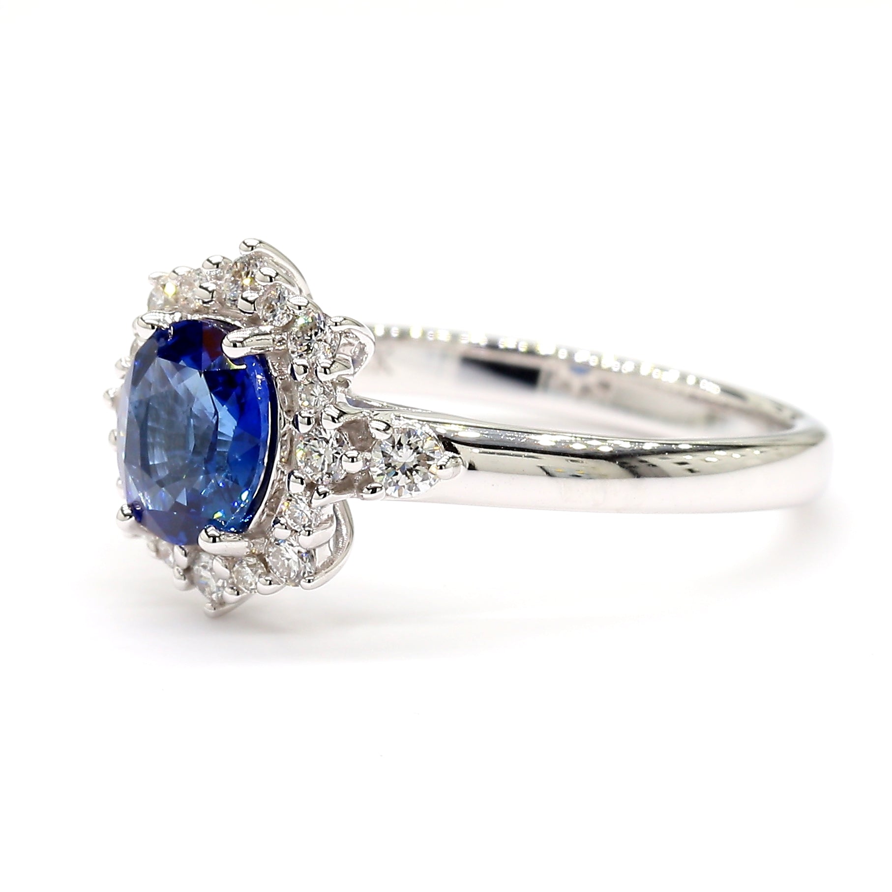 Natural Blue Oval Sapphire & White Diamond Ring product image 2