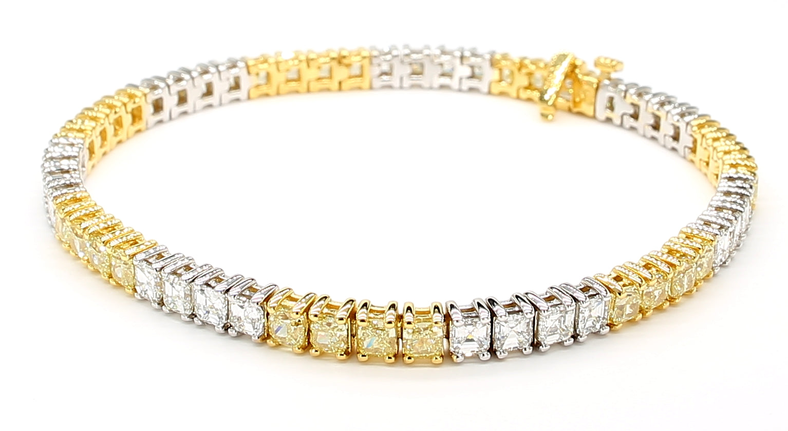 Natural Yellow Cushion Diamond Bracelet