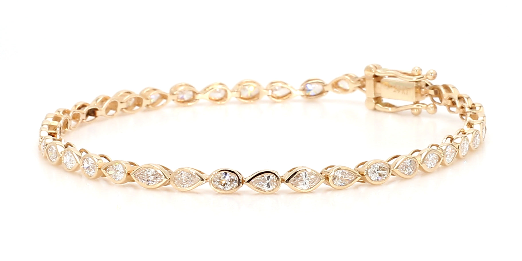 Natural White Pear Diamond Bracelet