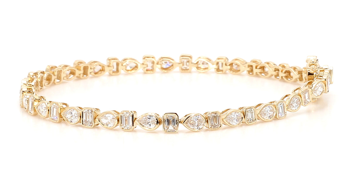 Natural White Pear Diamond Bracelet