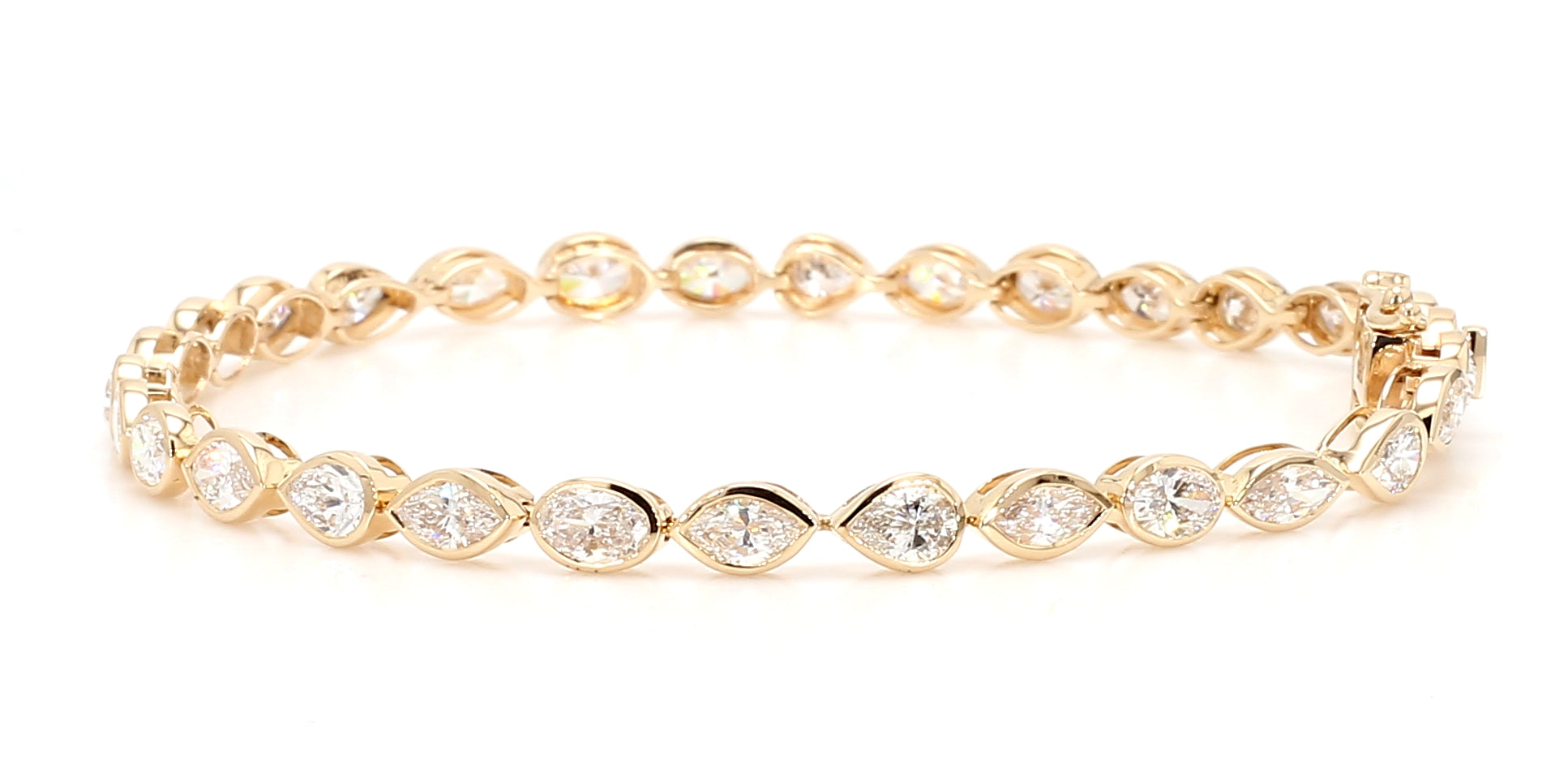 Natural White Marquise Diamond Bracelet