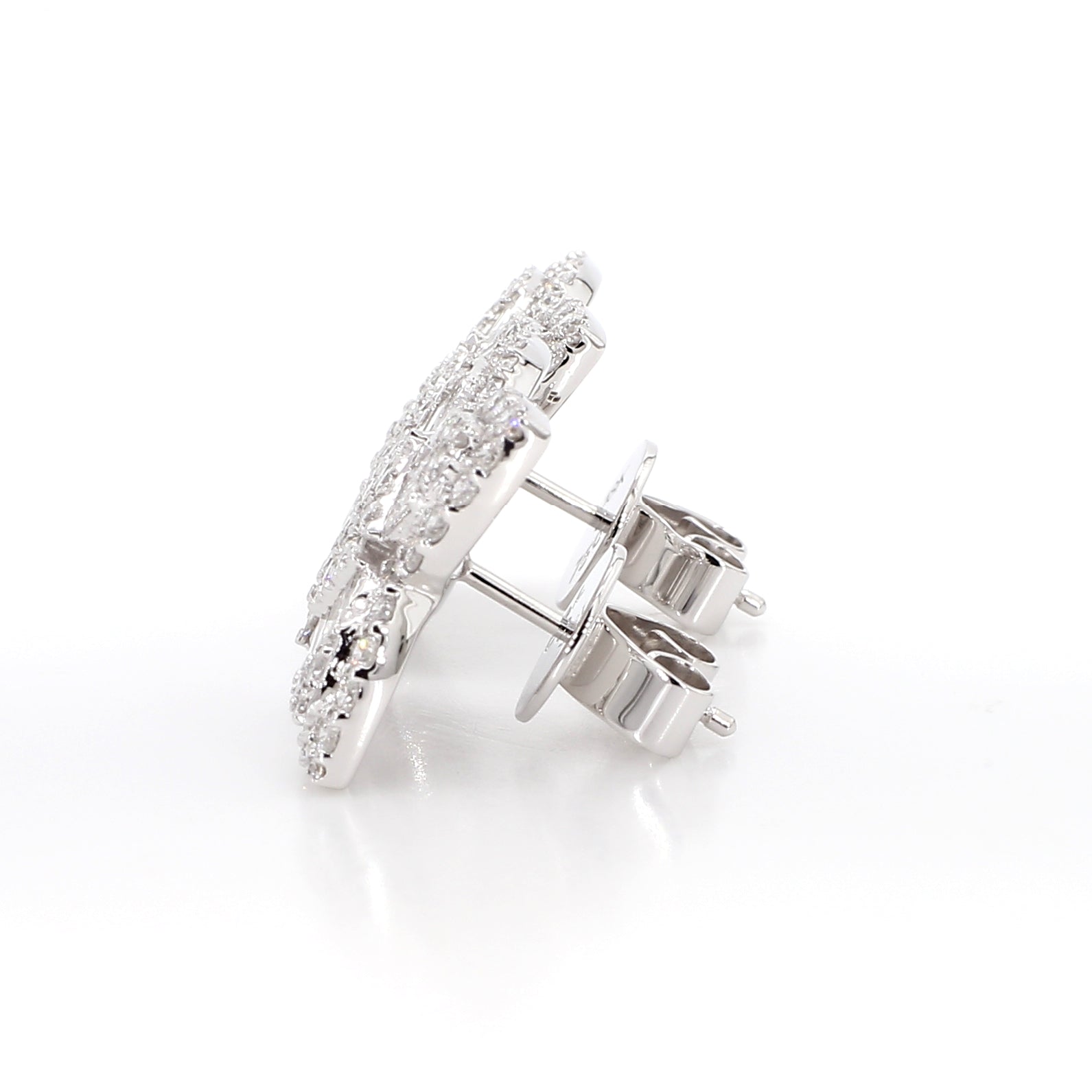 Natural White Round Diamond Earring product image 3