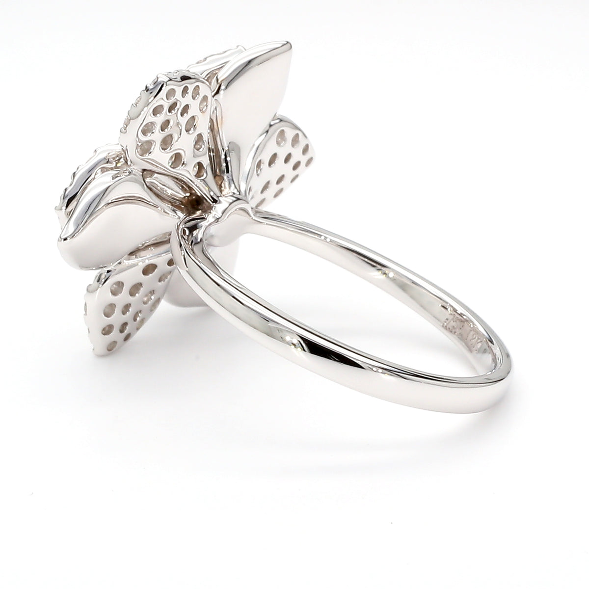 Natural Yellow Round Diamond Ring