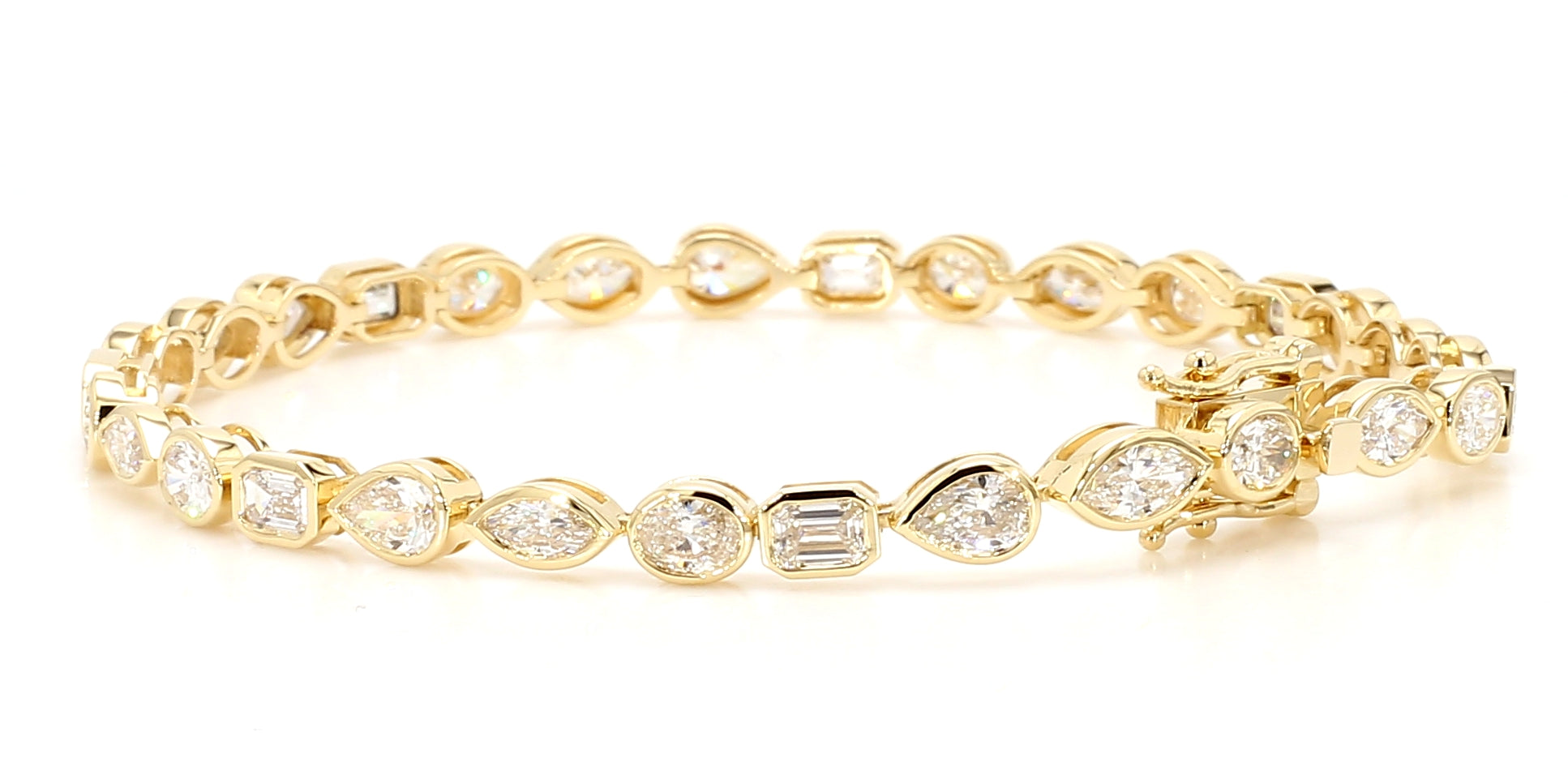 Natural White Pear Diamond Bracelet