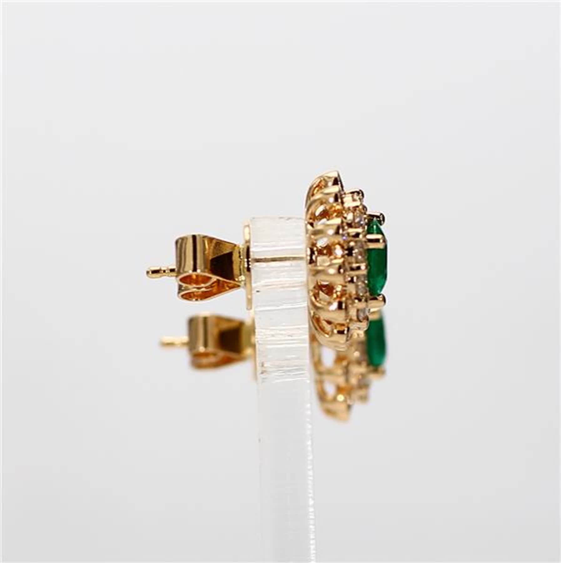 Natural Round Emerald and White Diamond 1.70 Carat TW Yellow Gold Stud Earrings