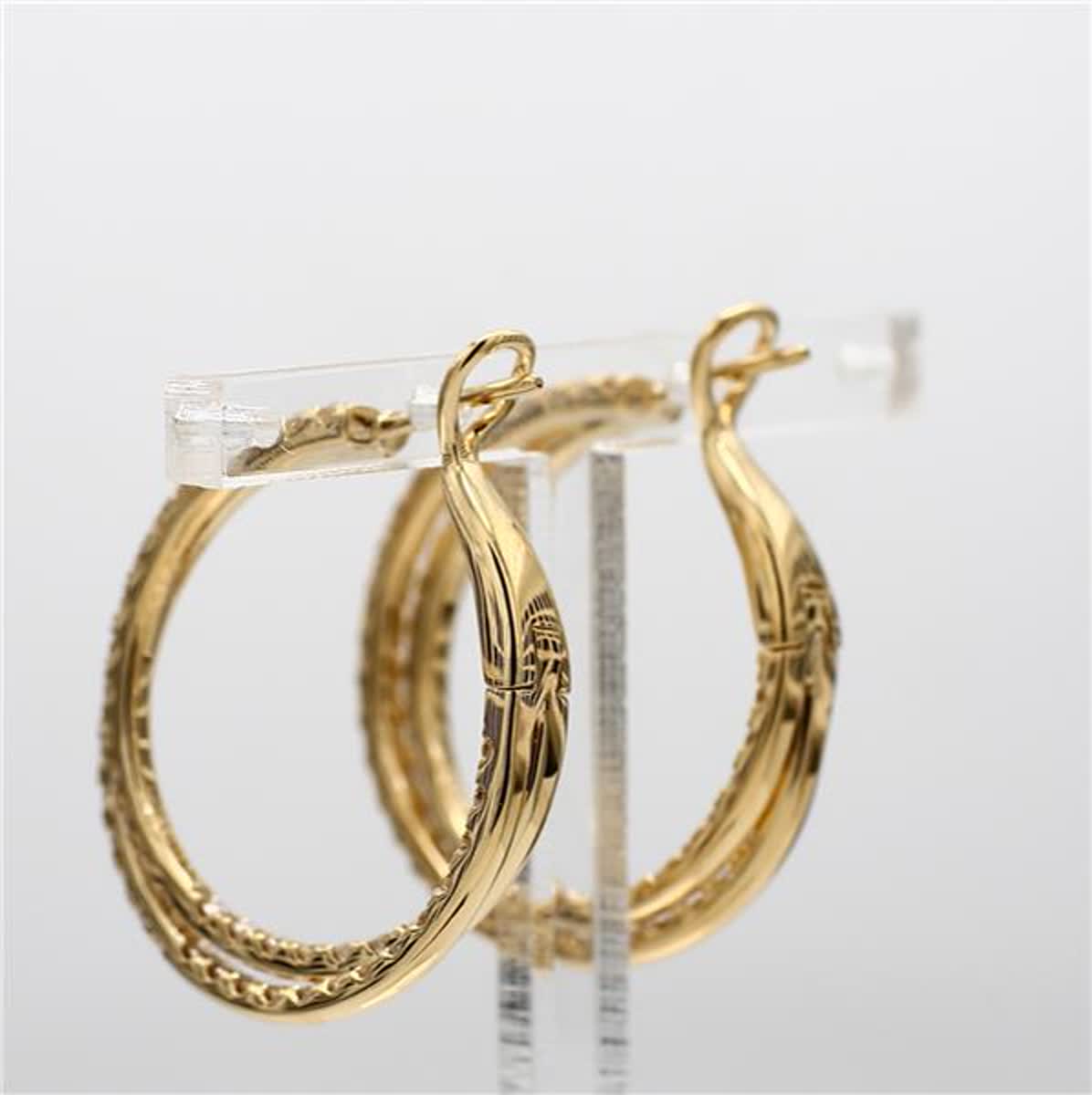 Natural White Round Diamond 2.62 Carat TW Yellow Gold Hoop Earrings