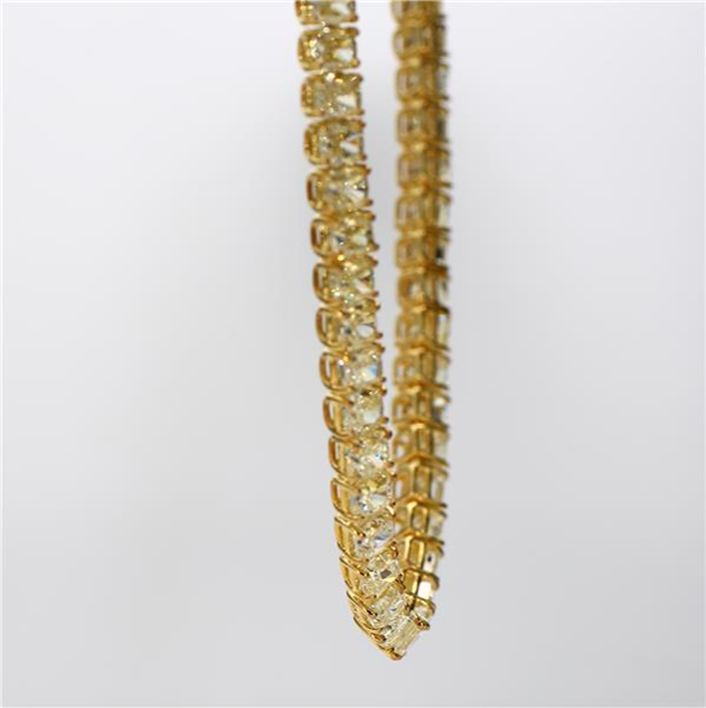 Natural Yellow Cushion Diamond 38.60 Carat TW Yellow Gold Necklace