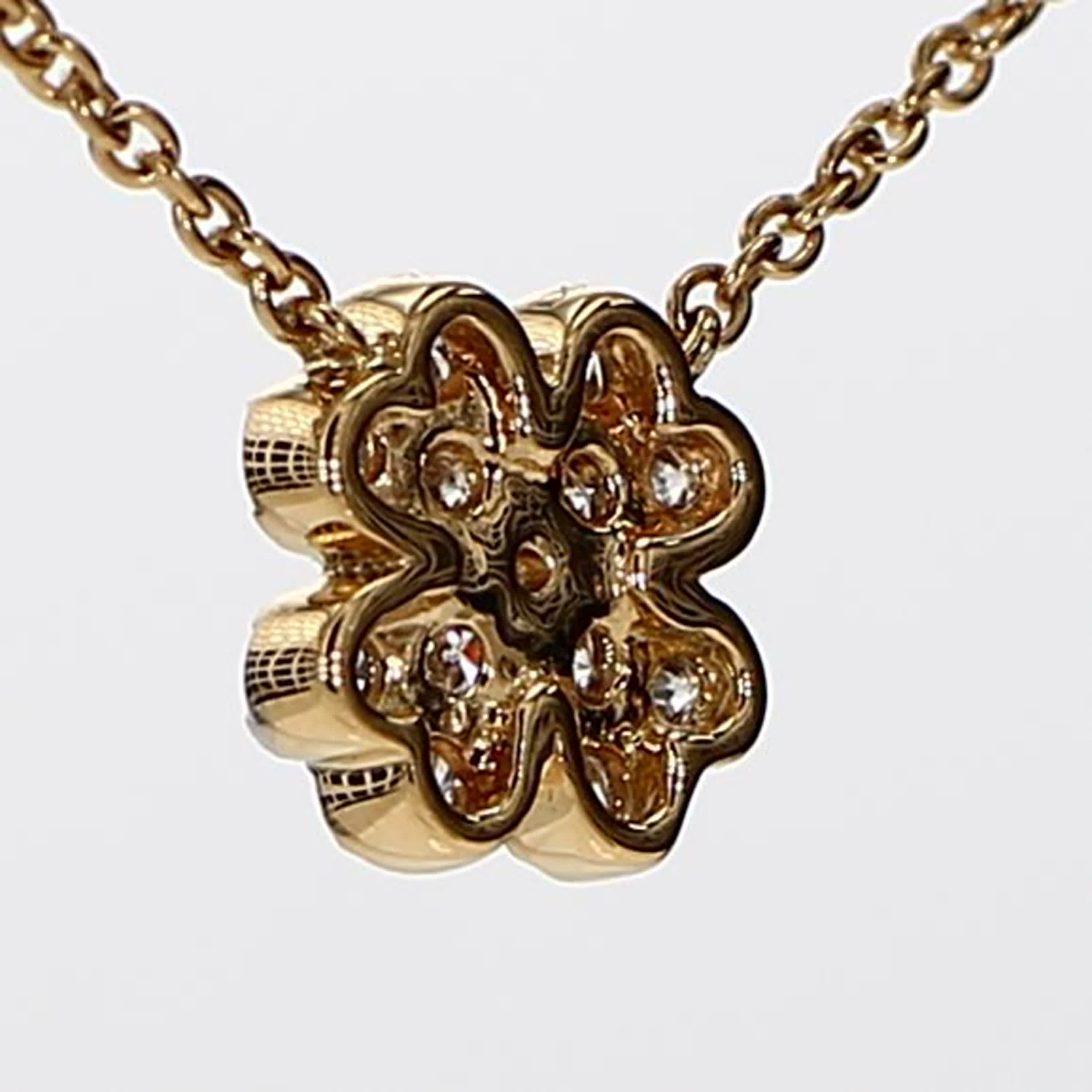 Natural White Round Diamond .33 Carat TW Yellow Gold Flower Pendant