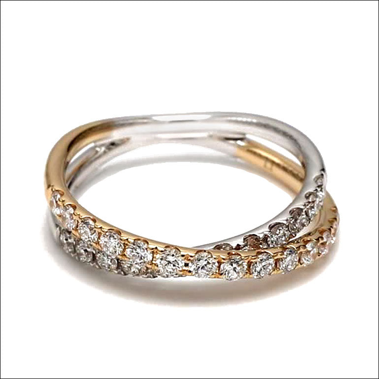 Natural White Round Diamond .71 Carat TW Gold Interlocking Circle Band