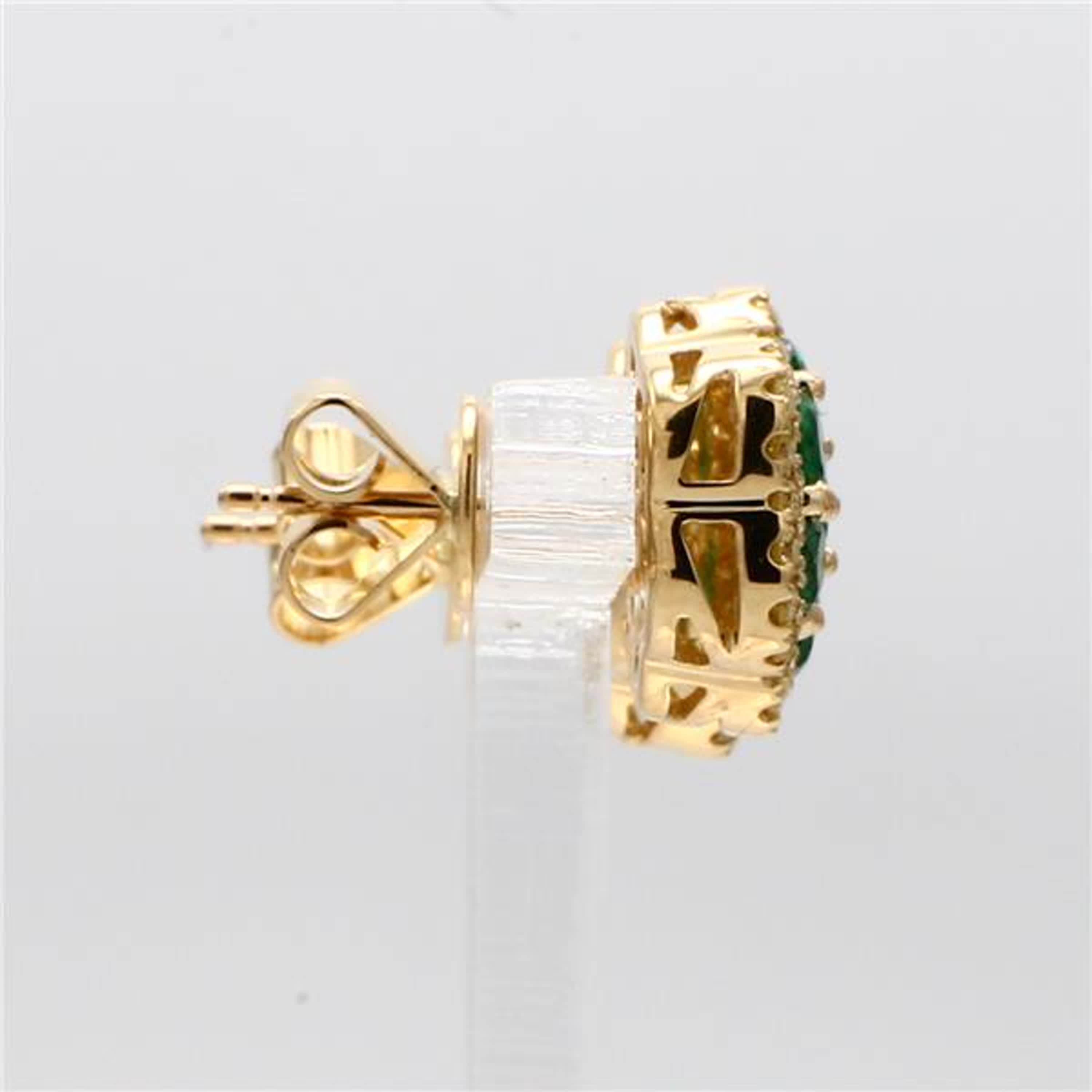Natural Round Emerald and Yellow Diamond 1.56 Carat TW Yellow Gold Stud Earrings