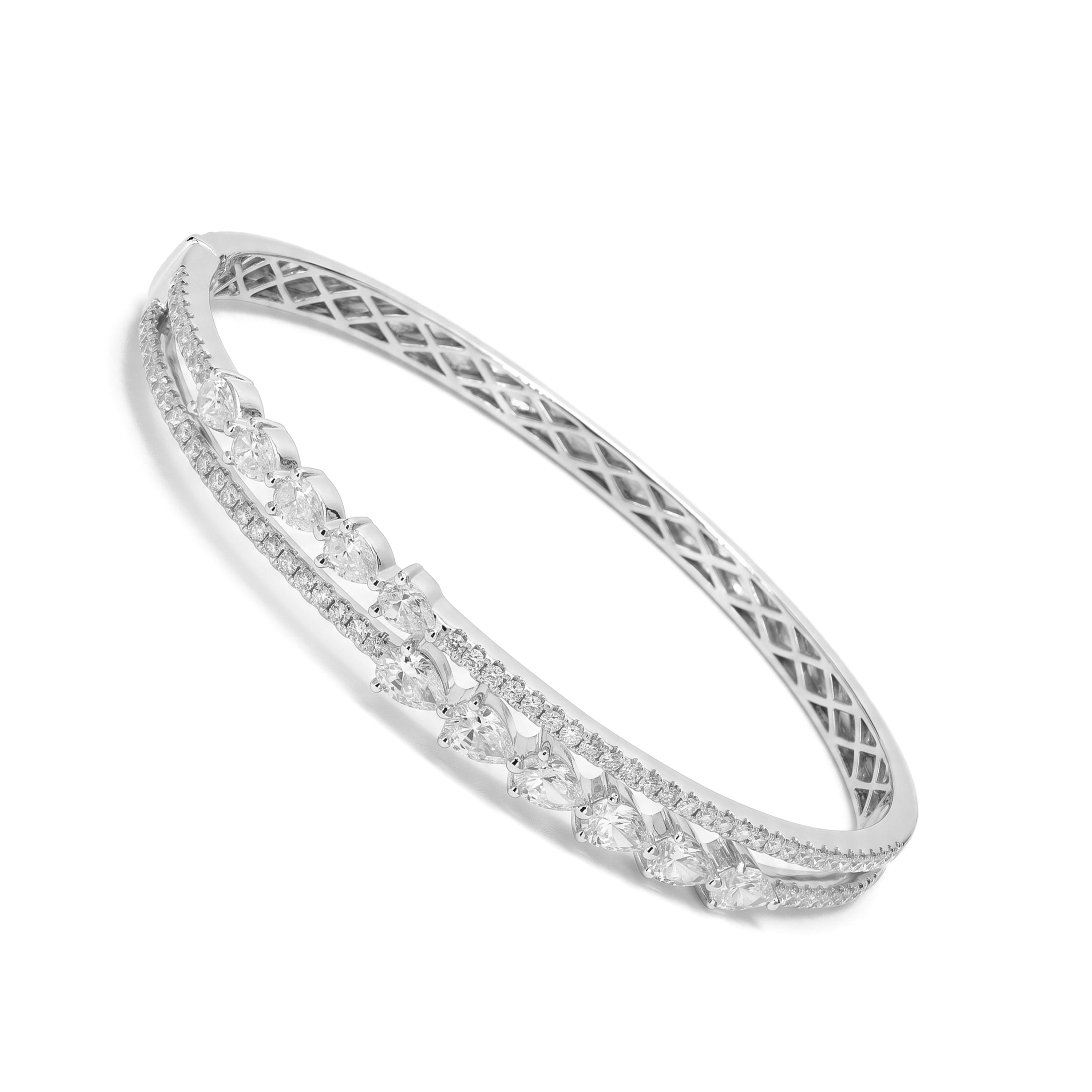 Natural White Pear Diamond Bangle