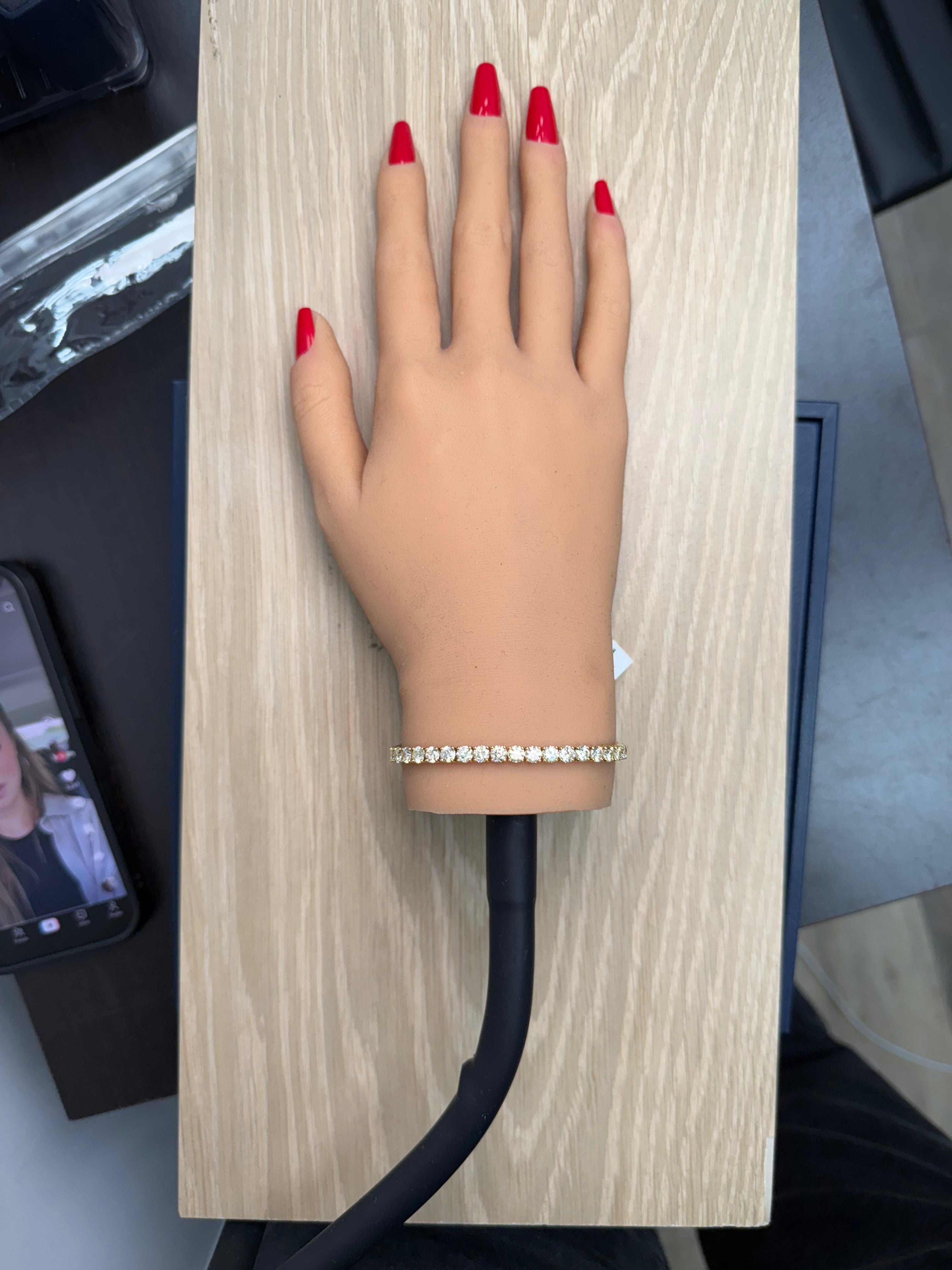 Natural White Round Diamond Bracelet