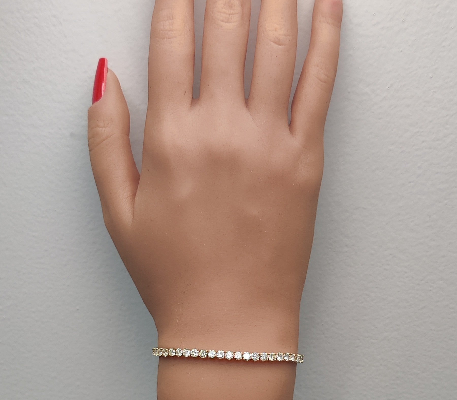 Natural White Round Diamond Bracelet