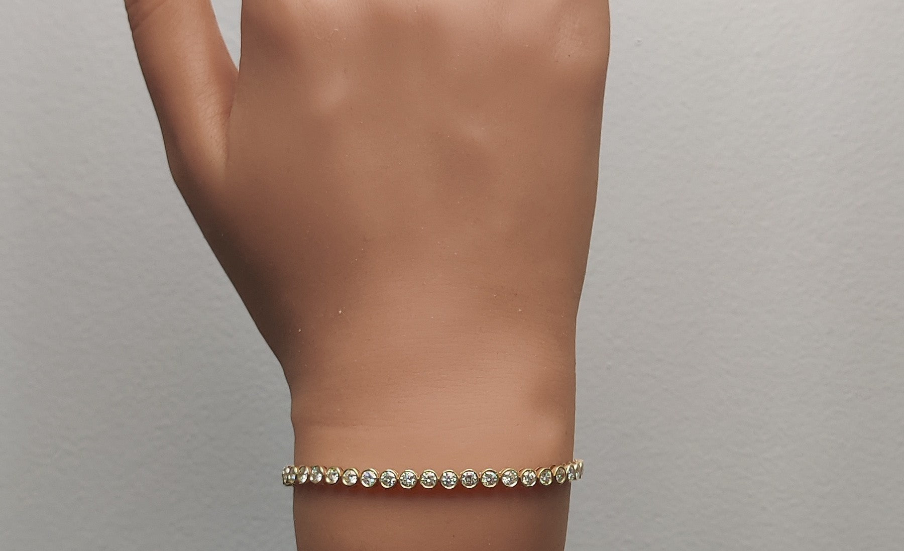 Natural White Round Diamond Bracelet