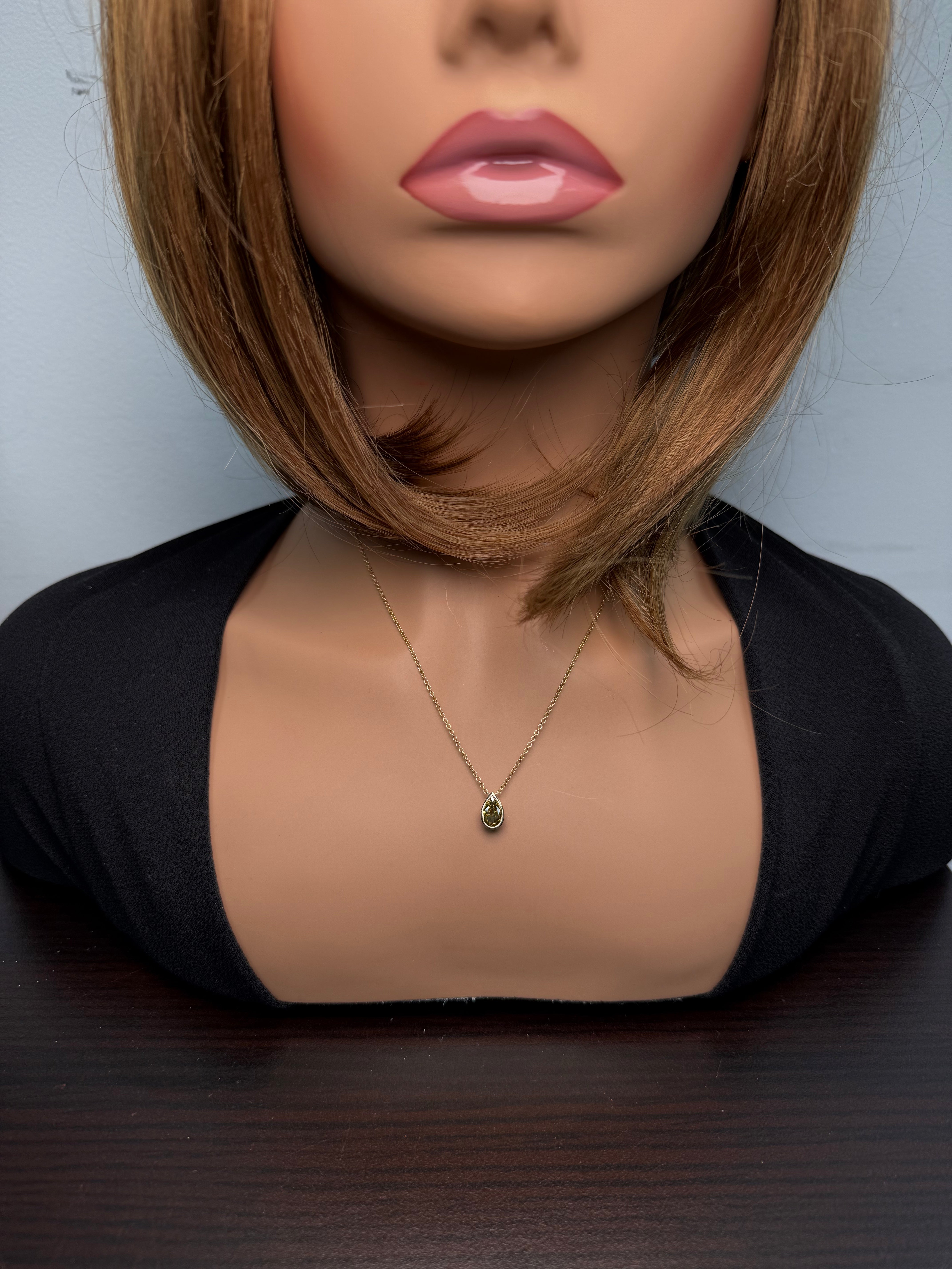 Natural Green Pear Diamond Necklace Gia Certified