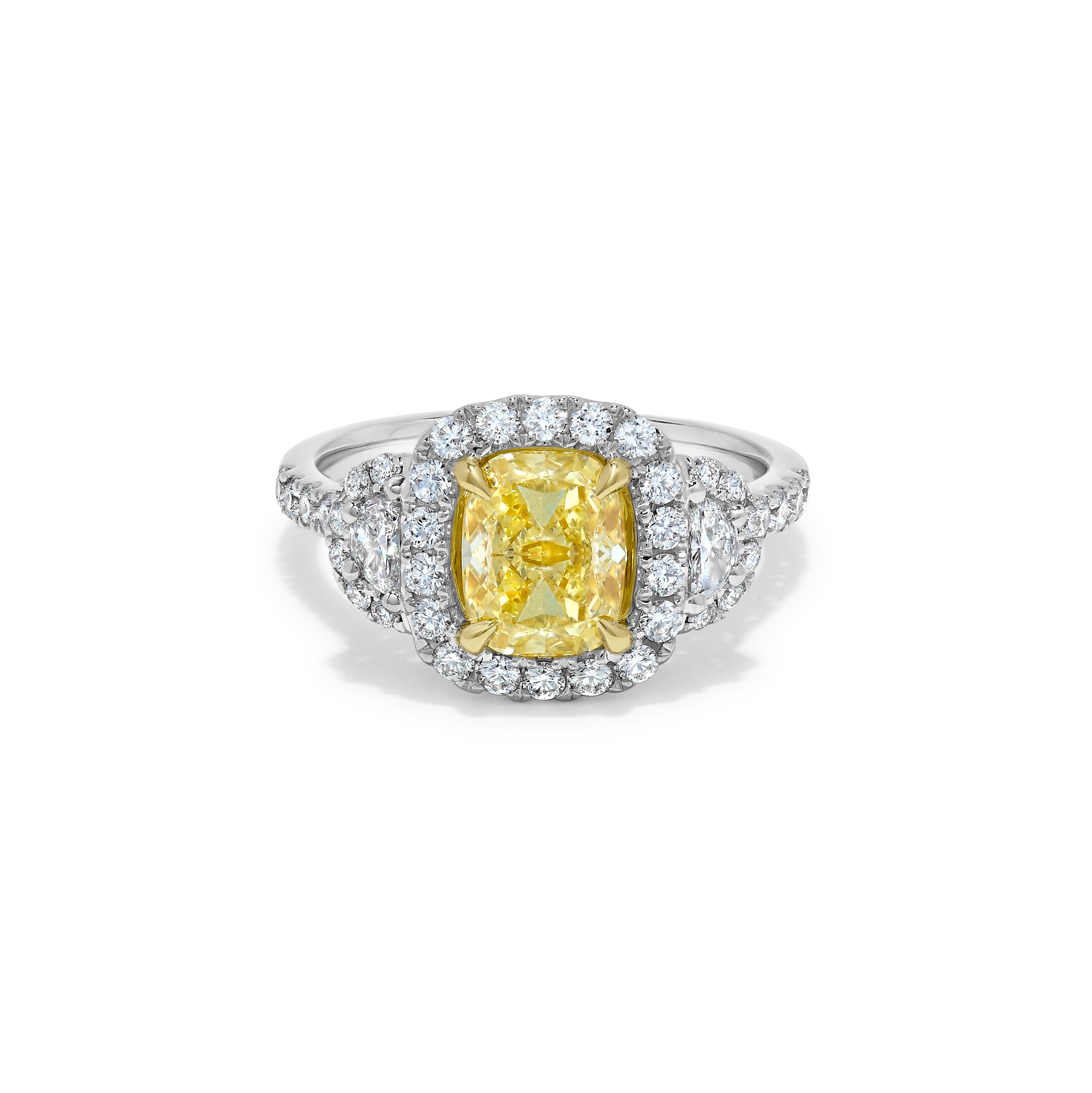 GIA Yellow Cushion Cut & White Diamond Ring JR1P19GH