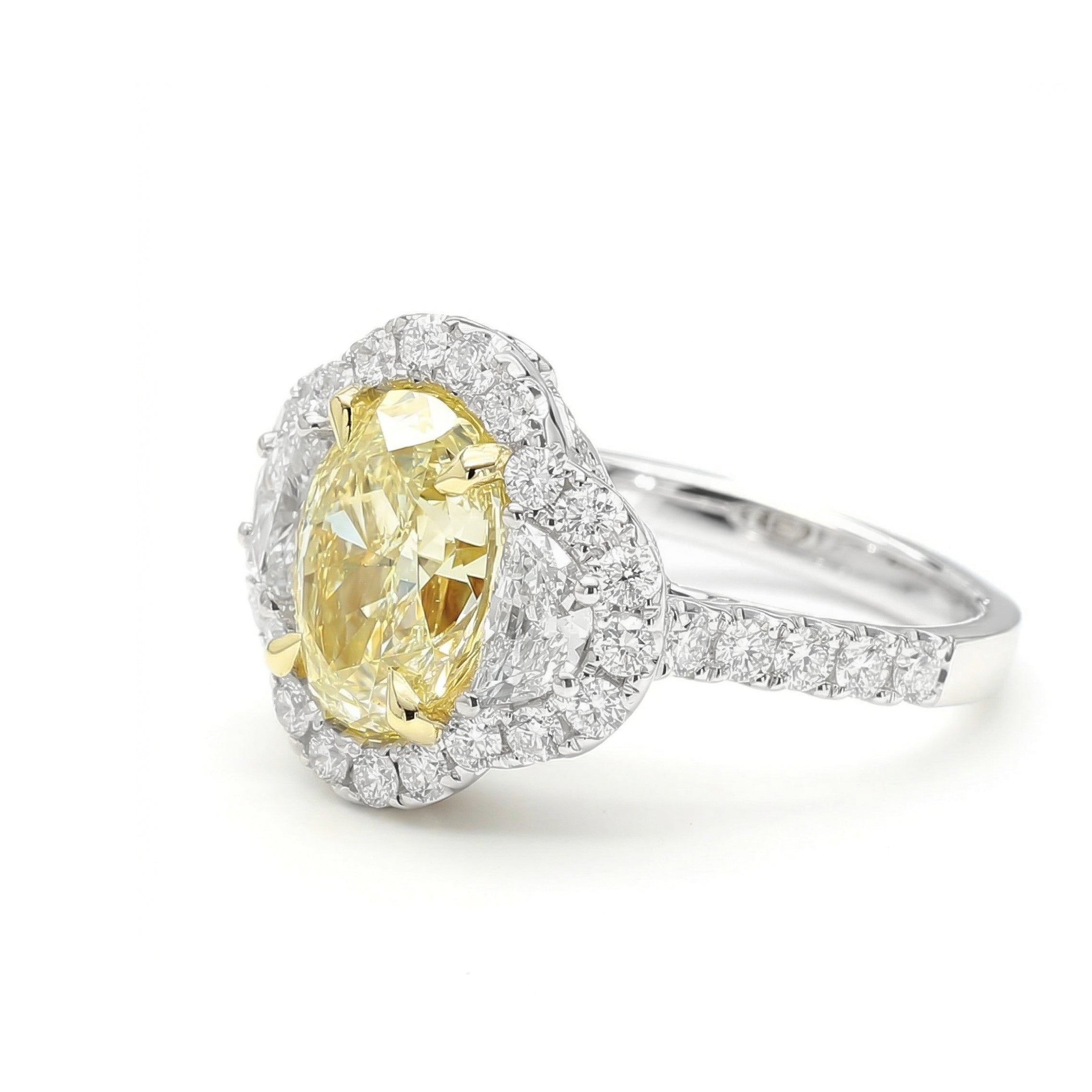 Natural Yellow Oval Diamond Ring GIA Certified product image 2