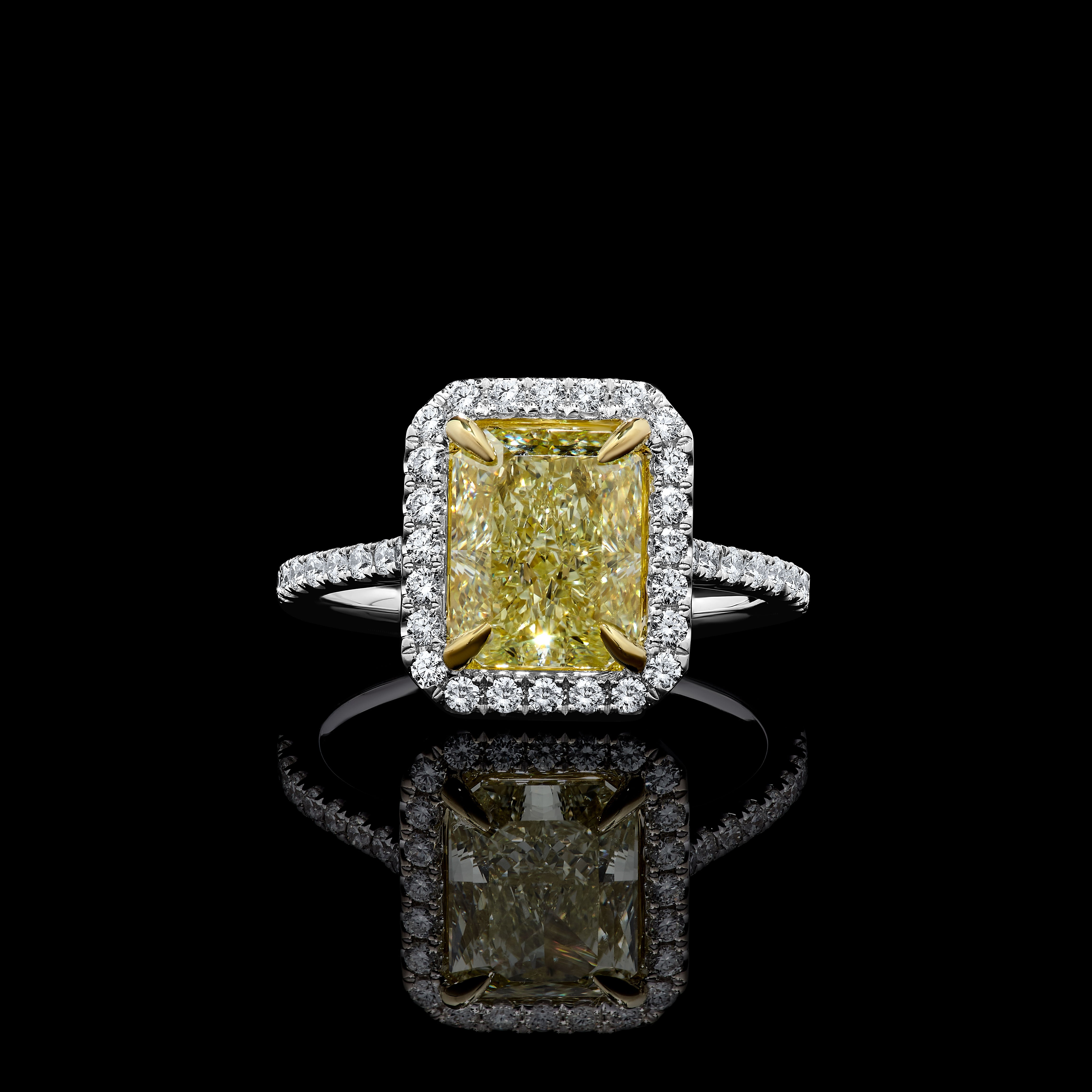 GIA Yellow Radiant Cut Diamond Ring JR3P50GH