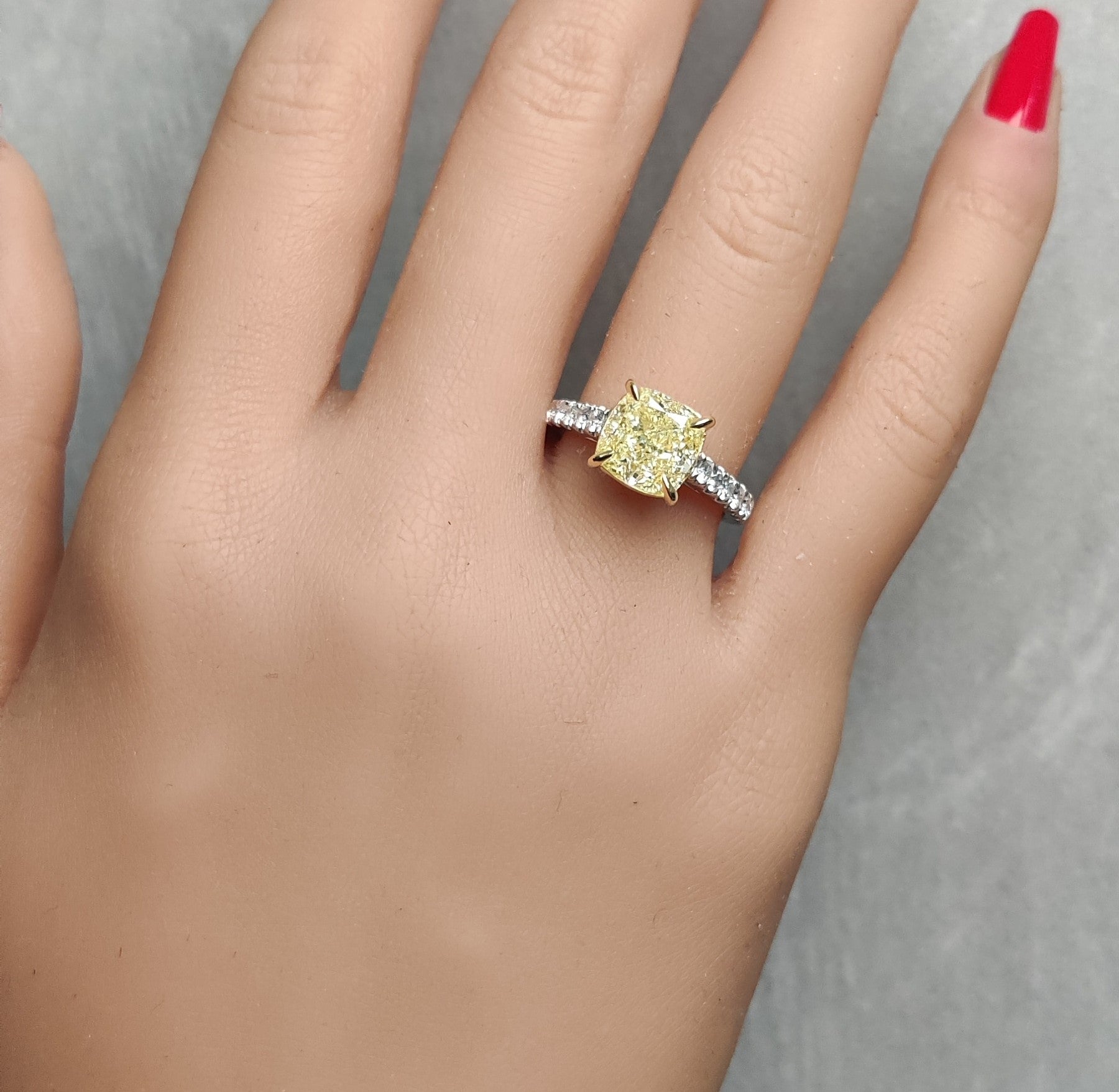 Natural Yellow Cushion Diamond Ring GIA Certified product image 5