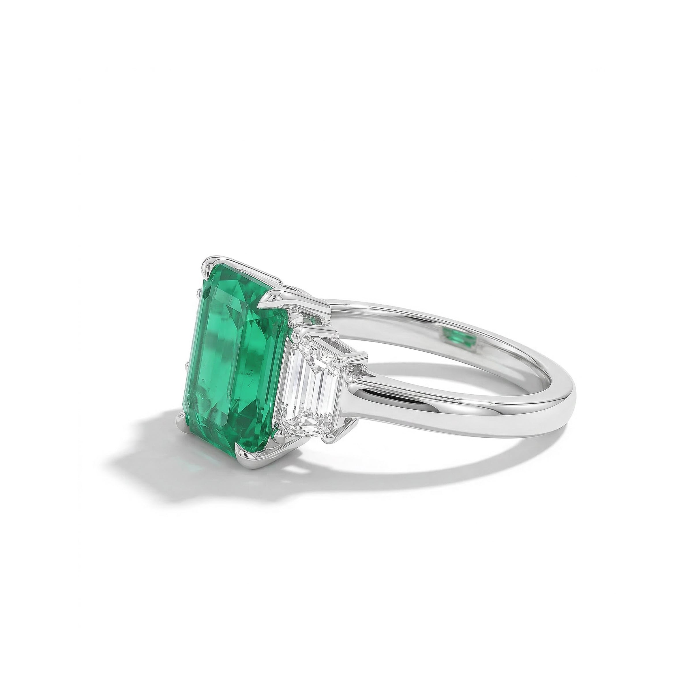 Natural Emerald & Diamond Ring product image 2