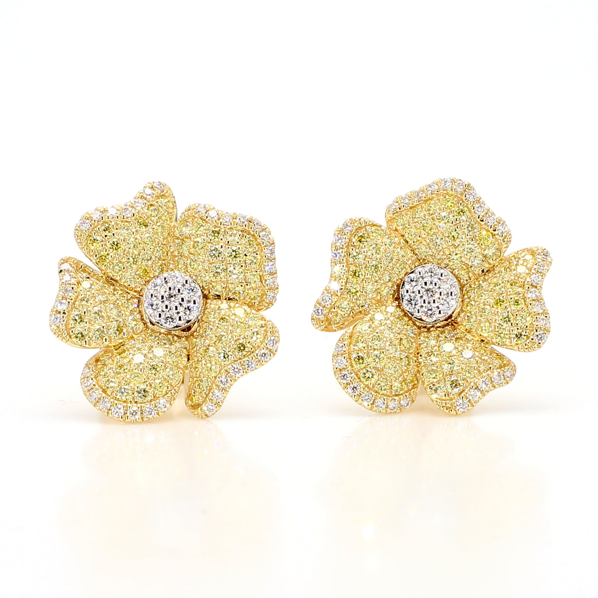 Natural Yellow Round Diamond Earring