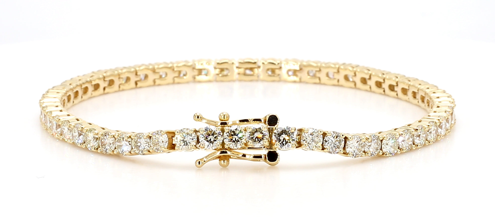 Natural White Round Diamond Bracelet