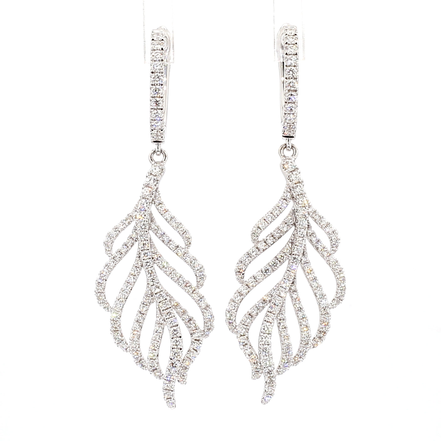 Natural Round Diamond Earring