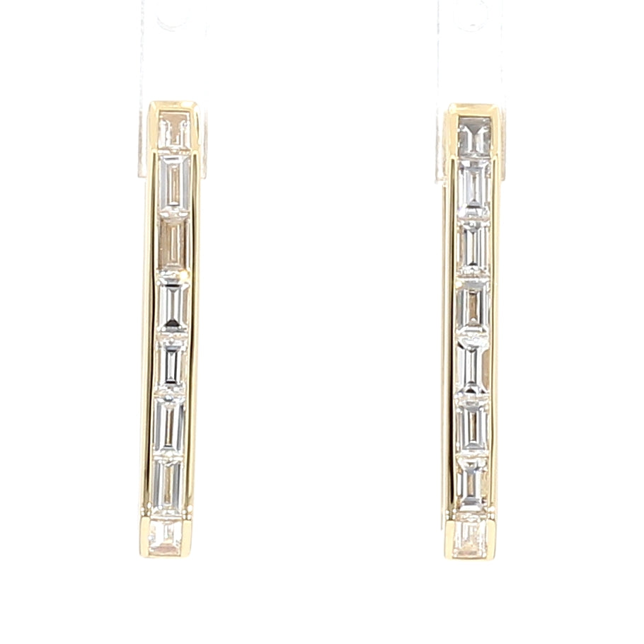 Natural White Baguette Diamond EARRING