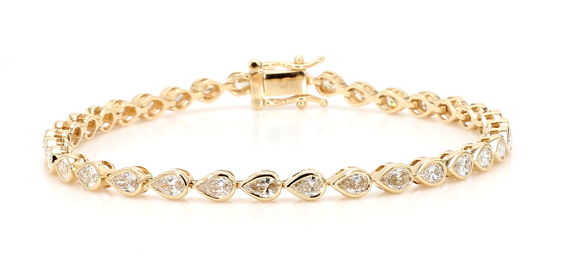 Natural White Pear Diamond Bracelet