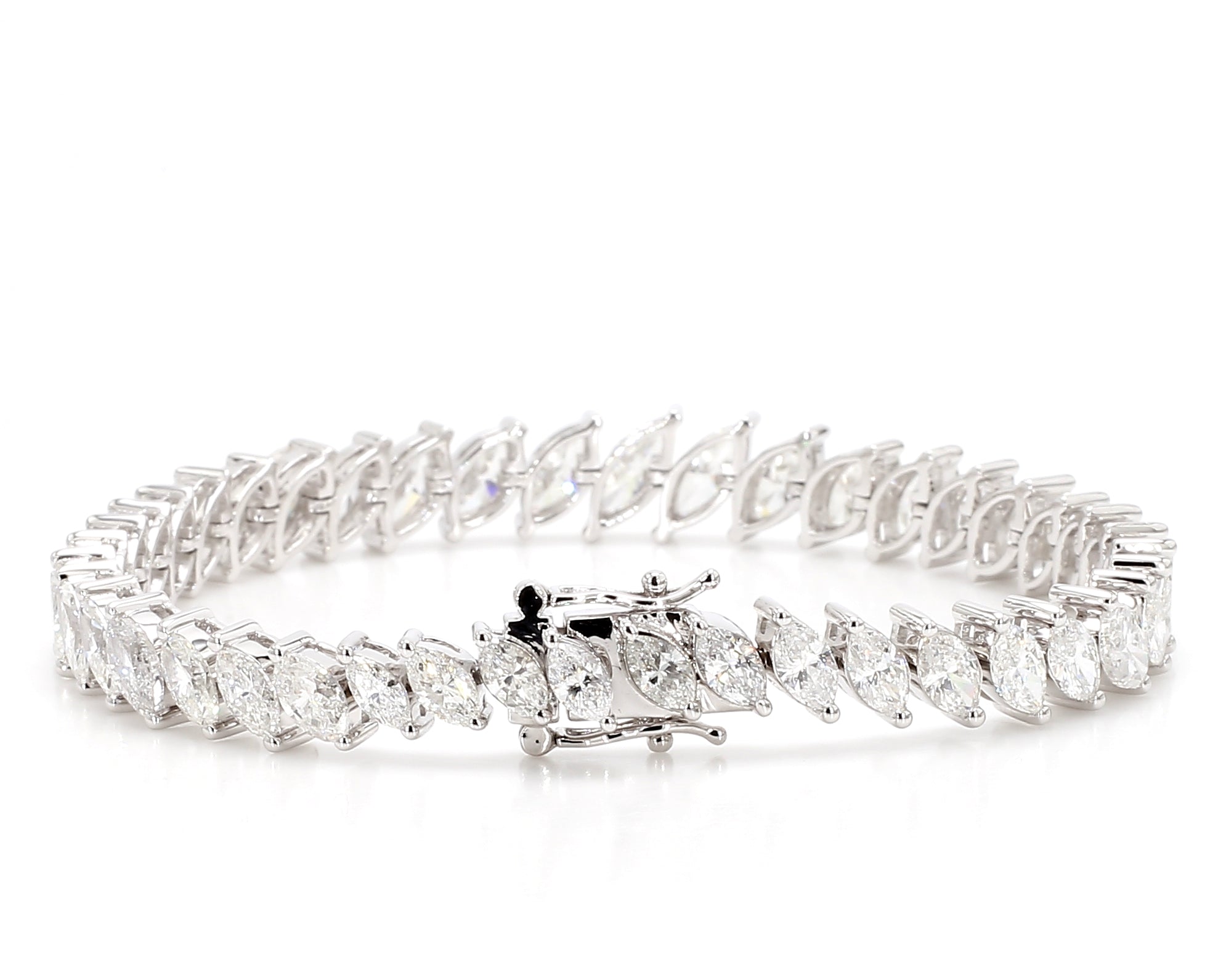 Natural White Marquise Diamond Bracelet