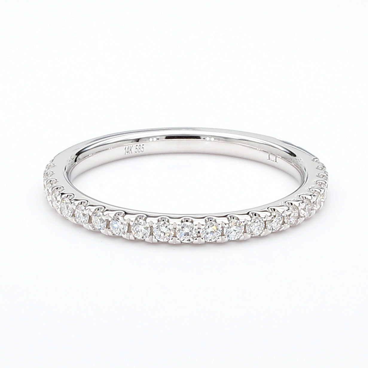 Natural White Round Diamond Ring