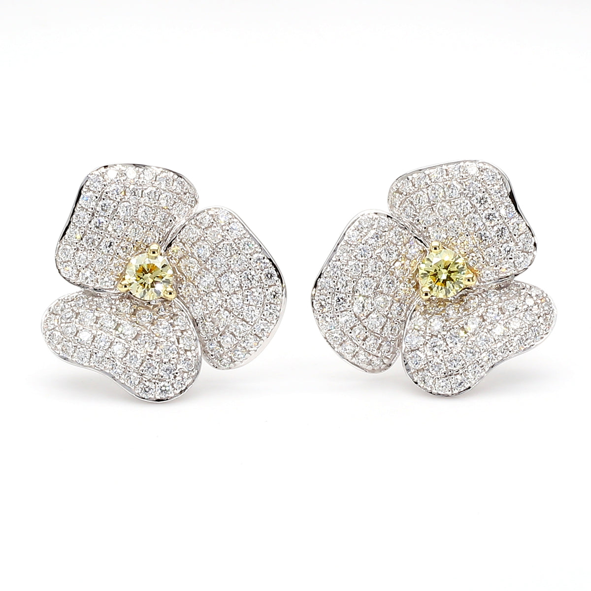 Natural Yellow Round Diamond Earring