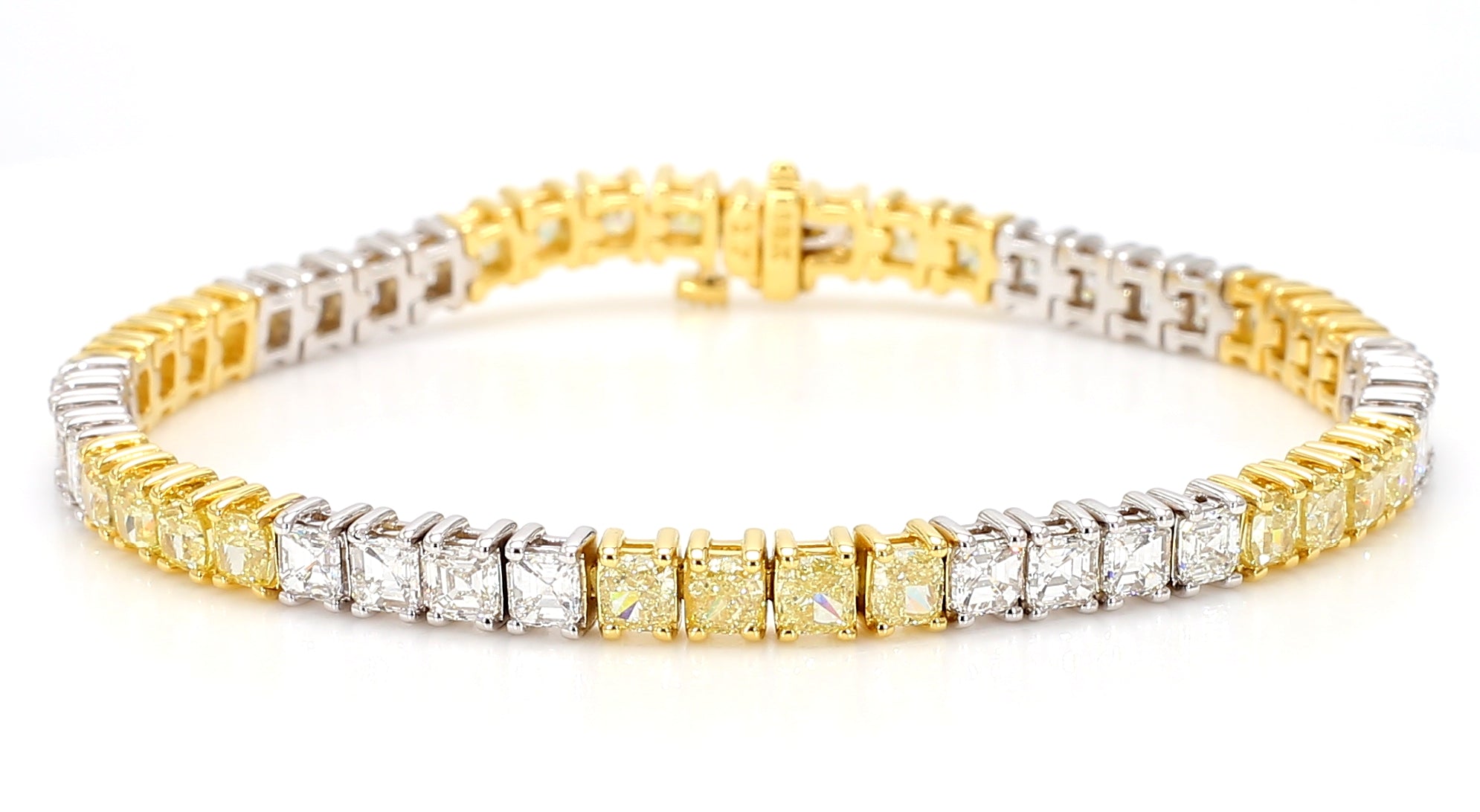 Natural Yellow Cushion Diamond Bracelet product image 1
