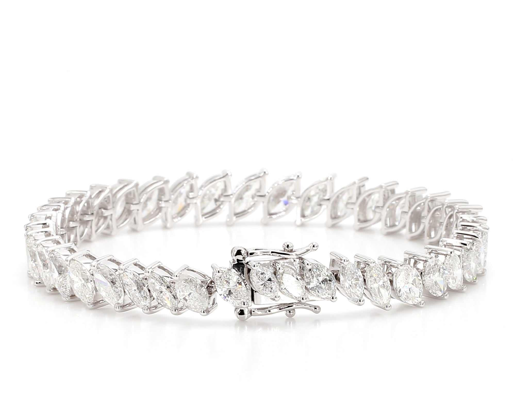 Natural White Marquise Diamond Bracelet product image 1